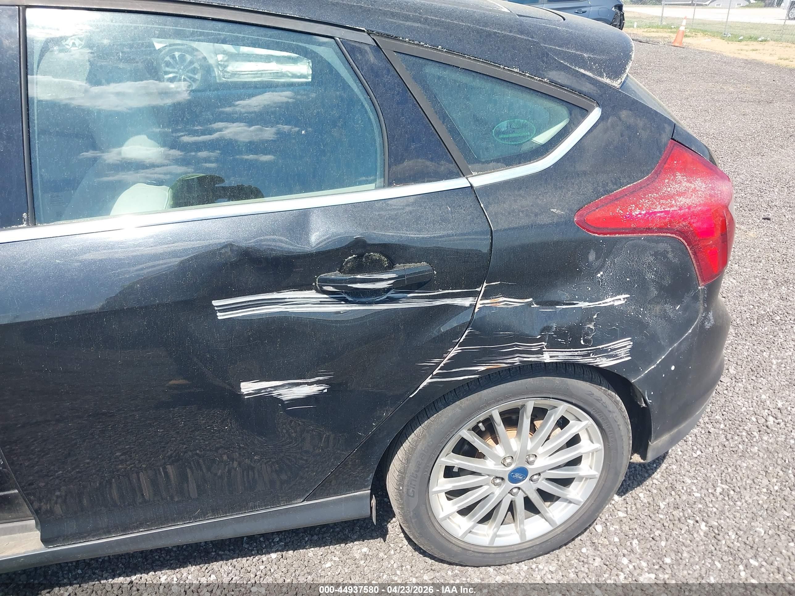 2013 Ford Focus Electric   Black vin: 1FADP3R40DL241412