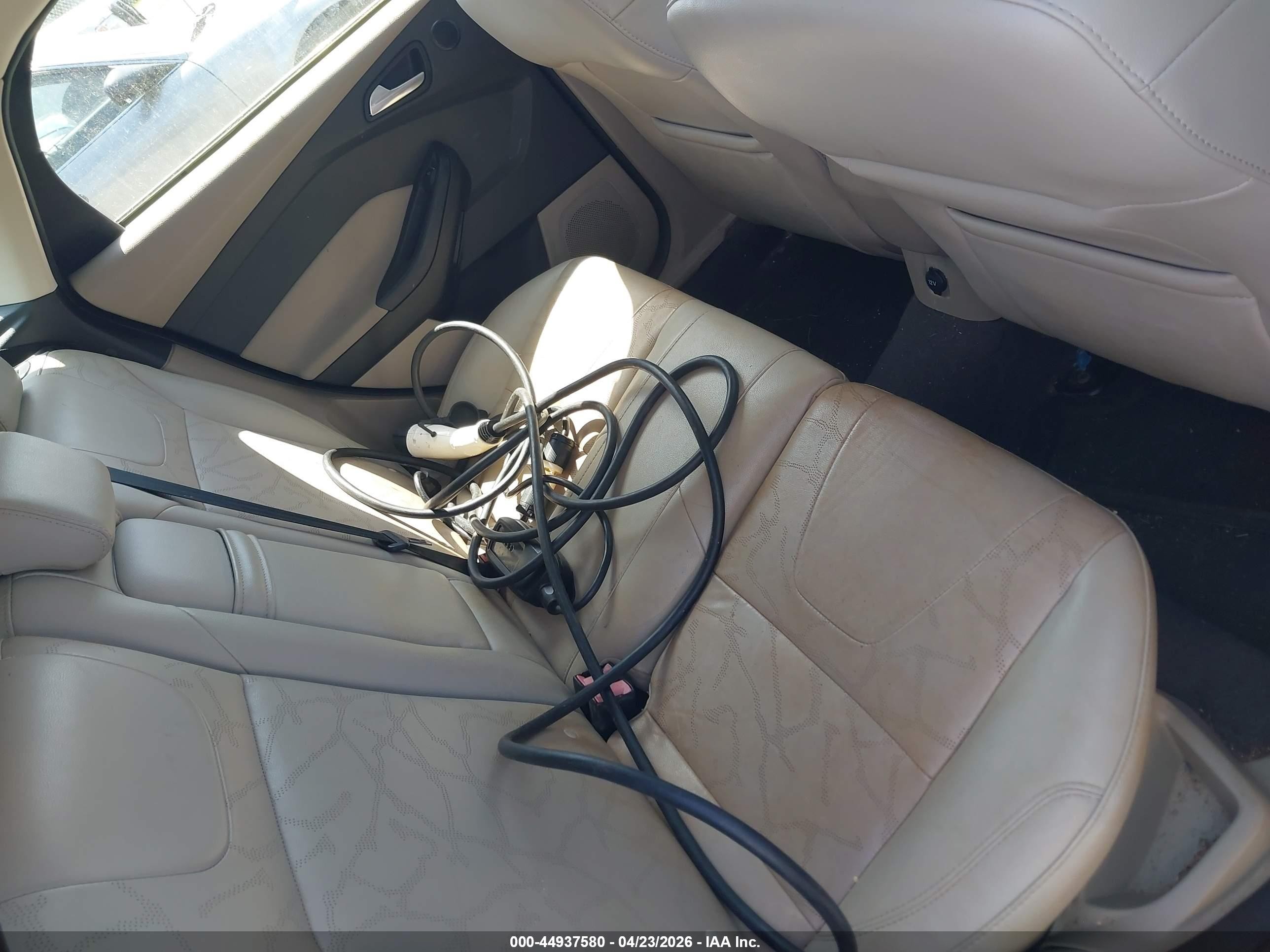 2013 Ford Focus Electric   Black vin: 1FADP3R40DL241412