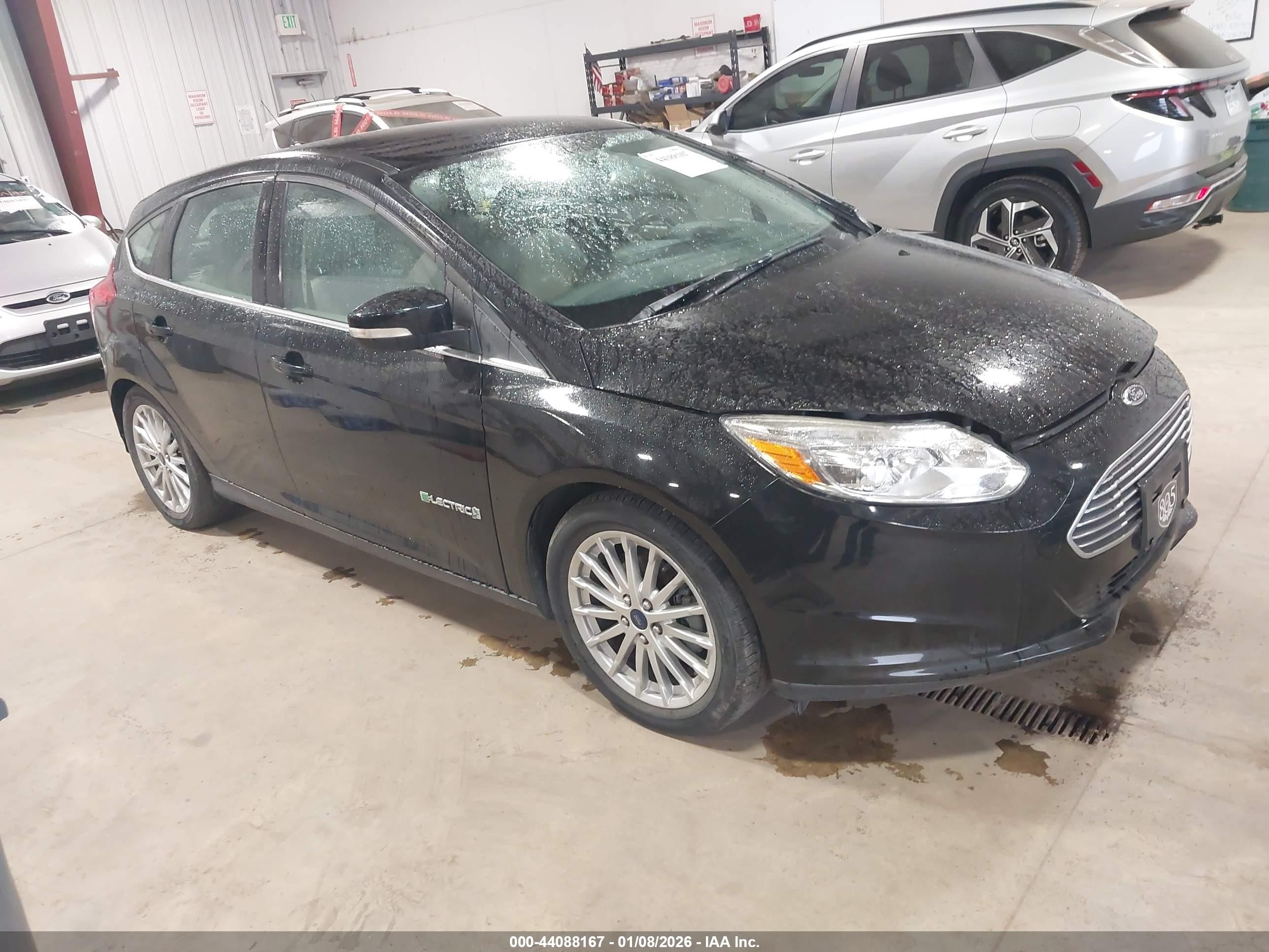2014 Ford Focus Electric   Black vin: 1FADP3R40EL185800