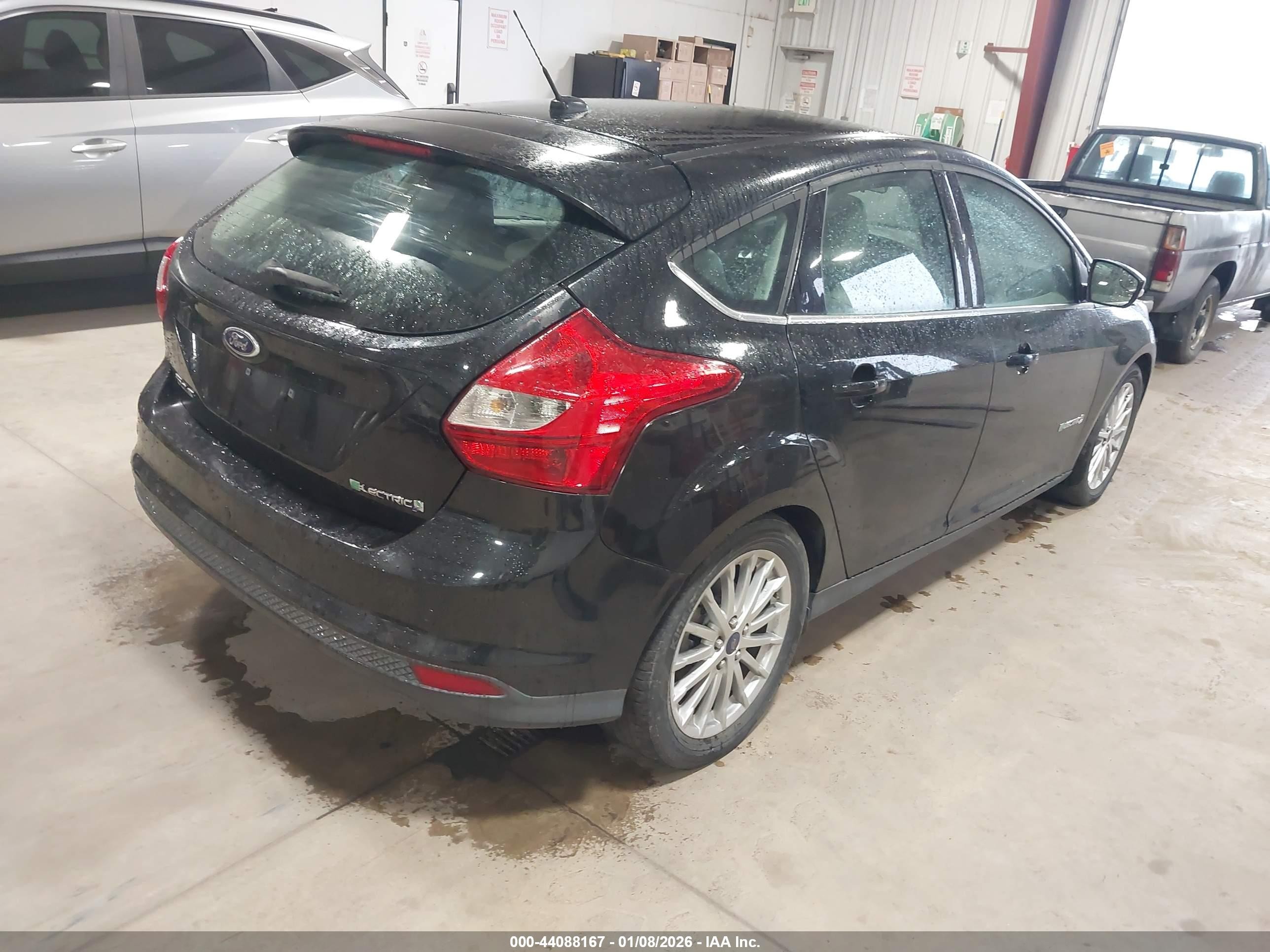 2014 Ford Focus Electric   Black vin: 1FADP3R40EL185800