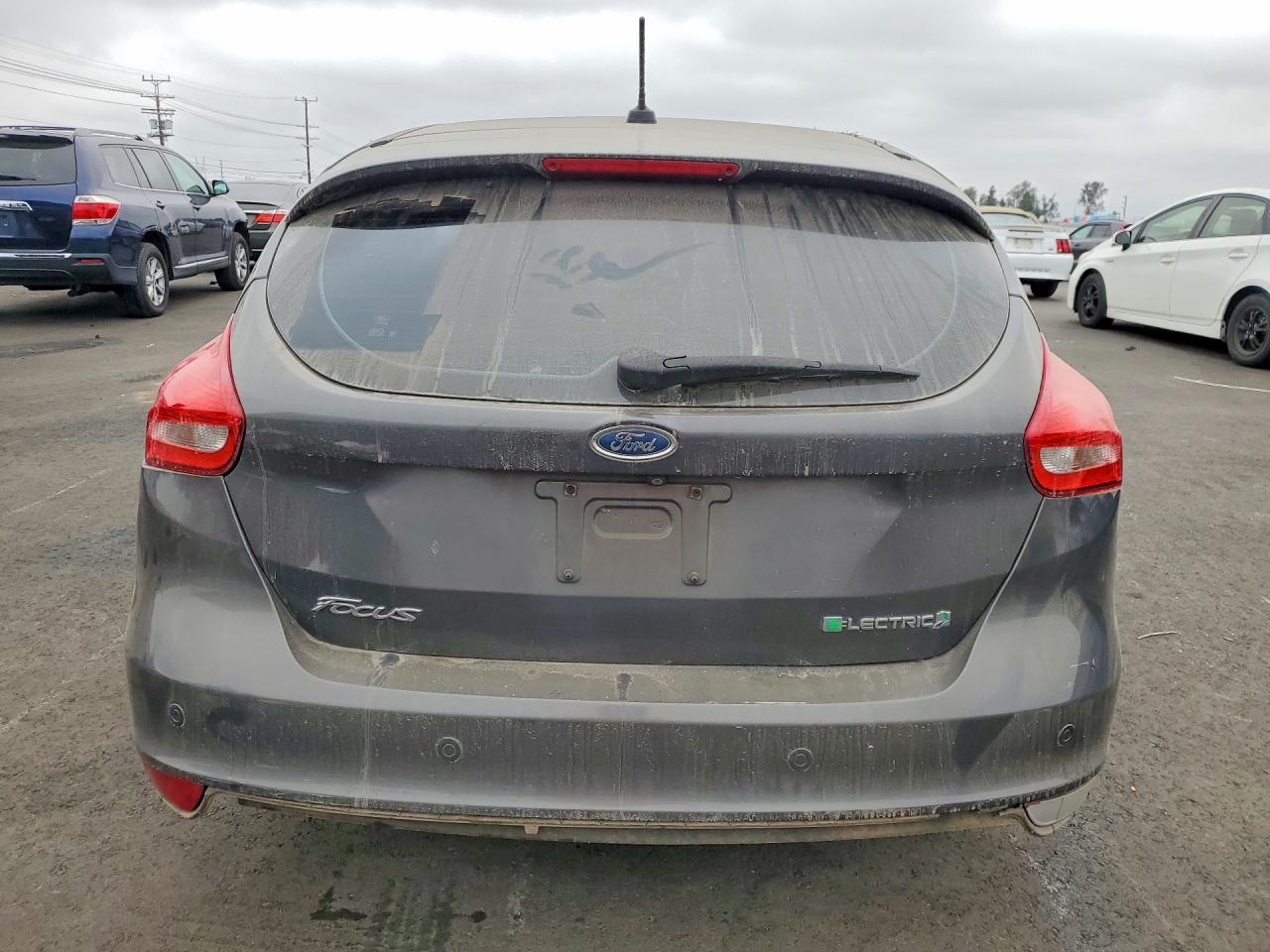 2015 Ford Focus Bev Gray vin: 1FADP3R40FL227075