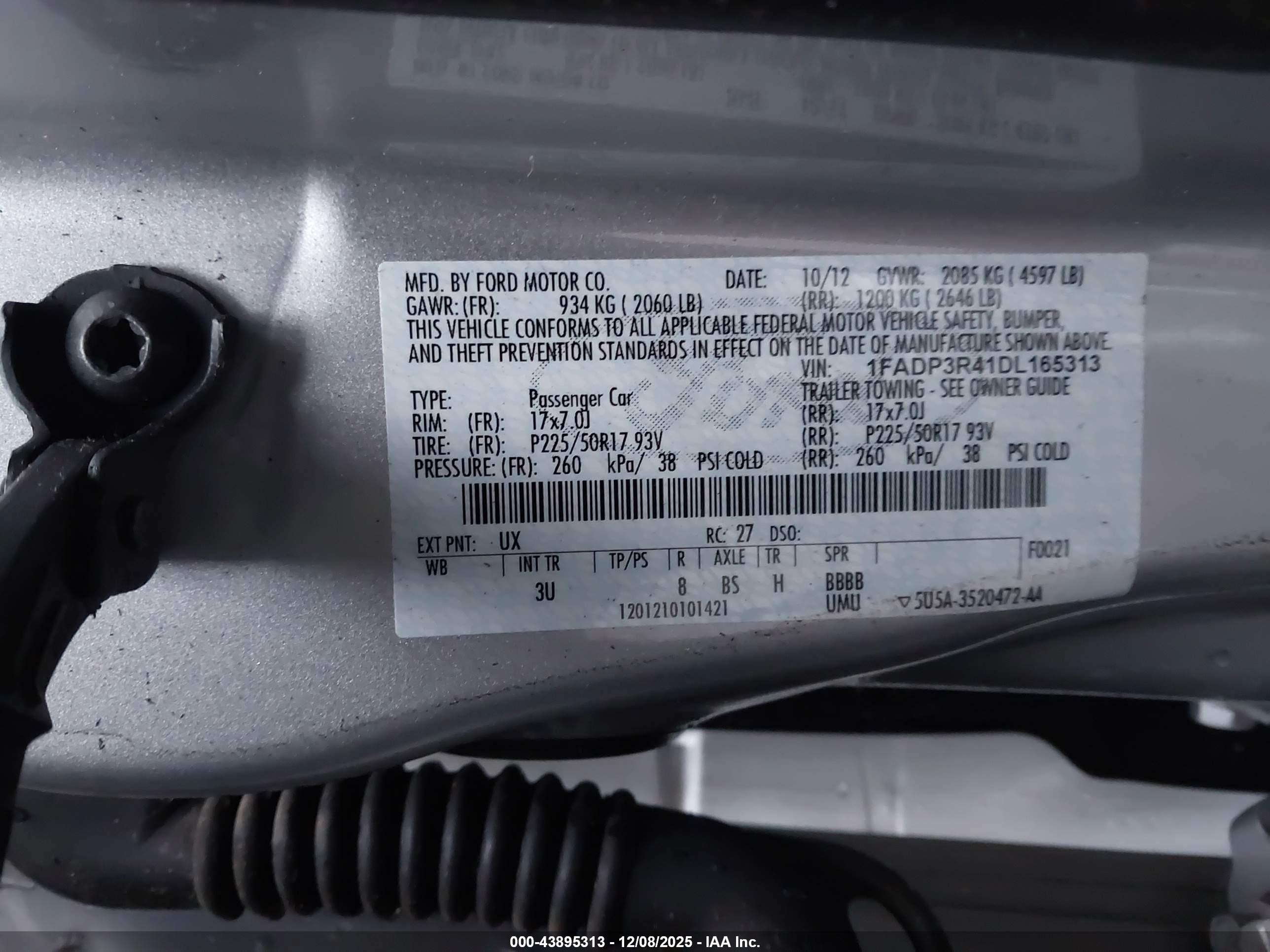 2013 Ford Focus Electric   Silver vin: 1FADP3R41DL165313