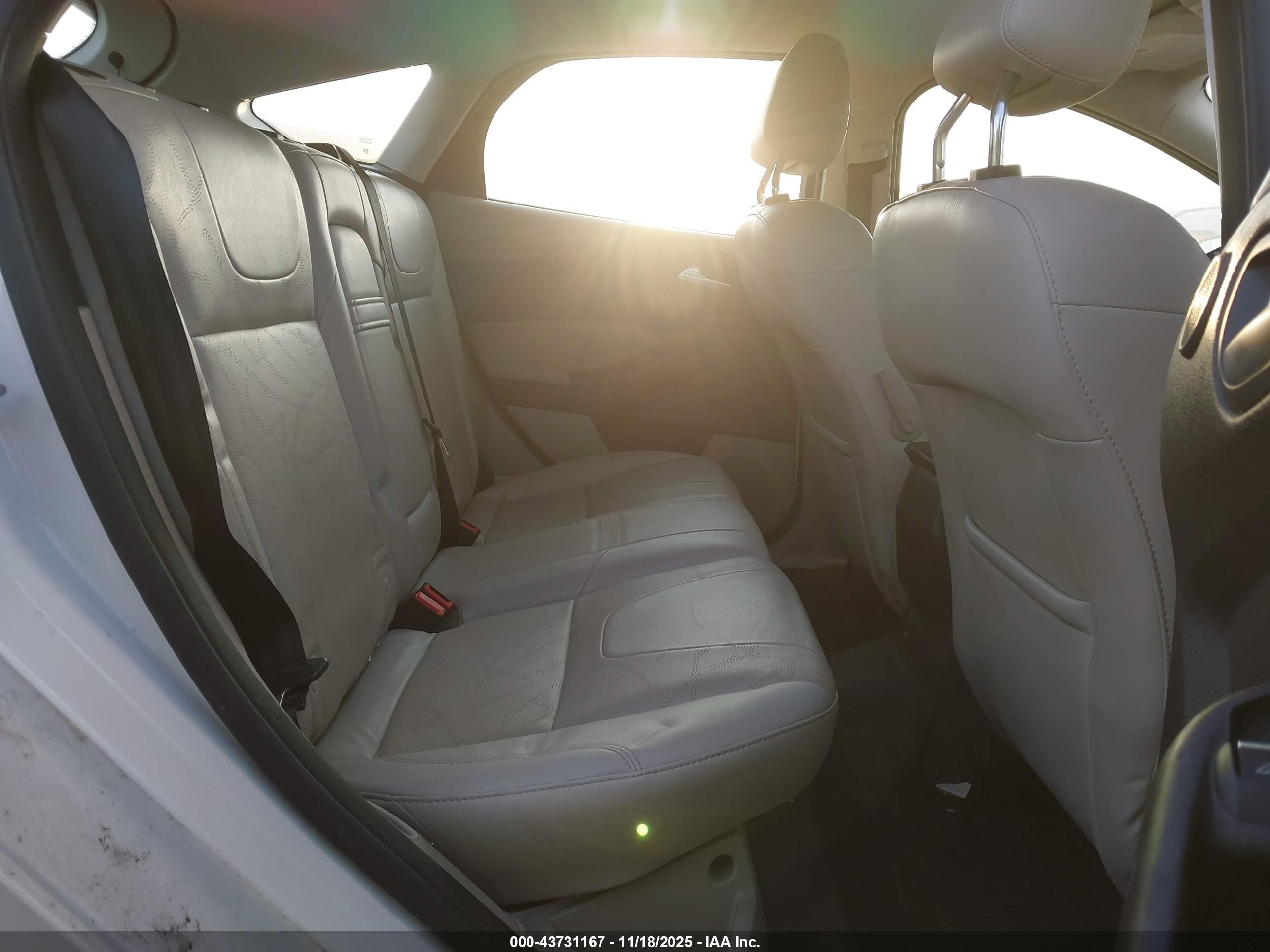 2013 Ford Focus Electric   White vin: 1FADP3R42DL126018