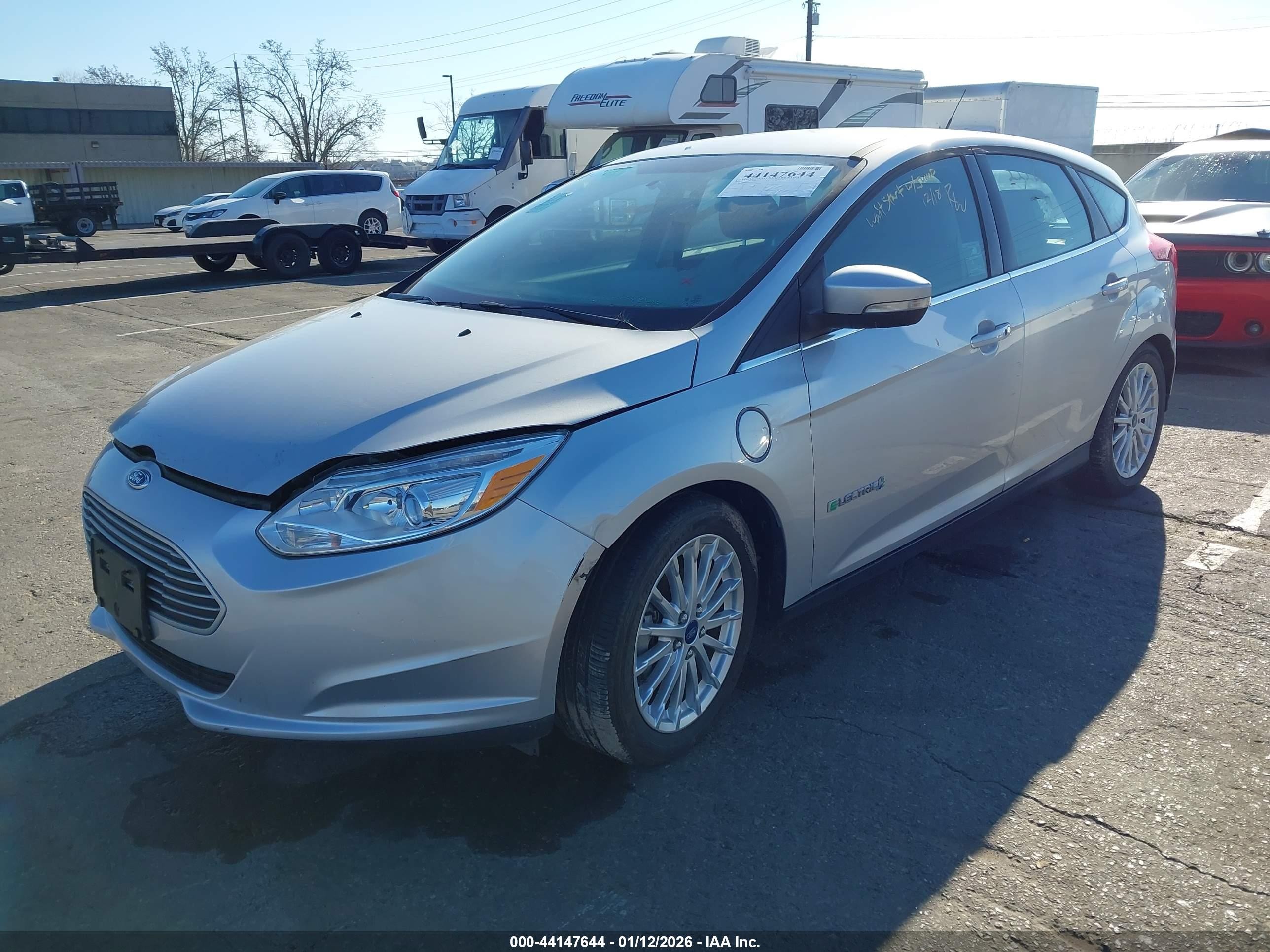 2013 Ford Focus Electric   Gray vin: 1FADP3R42DL292538