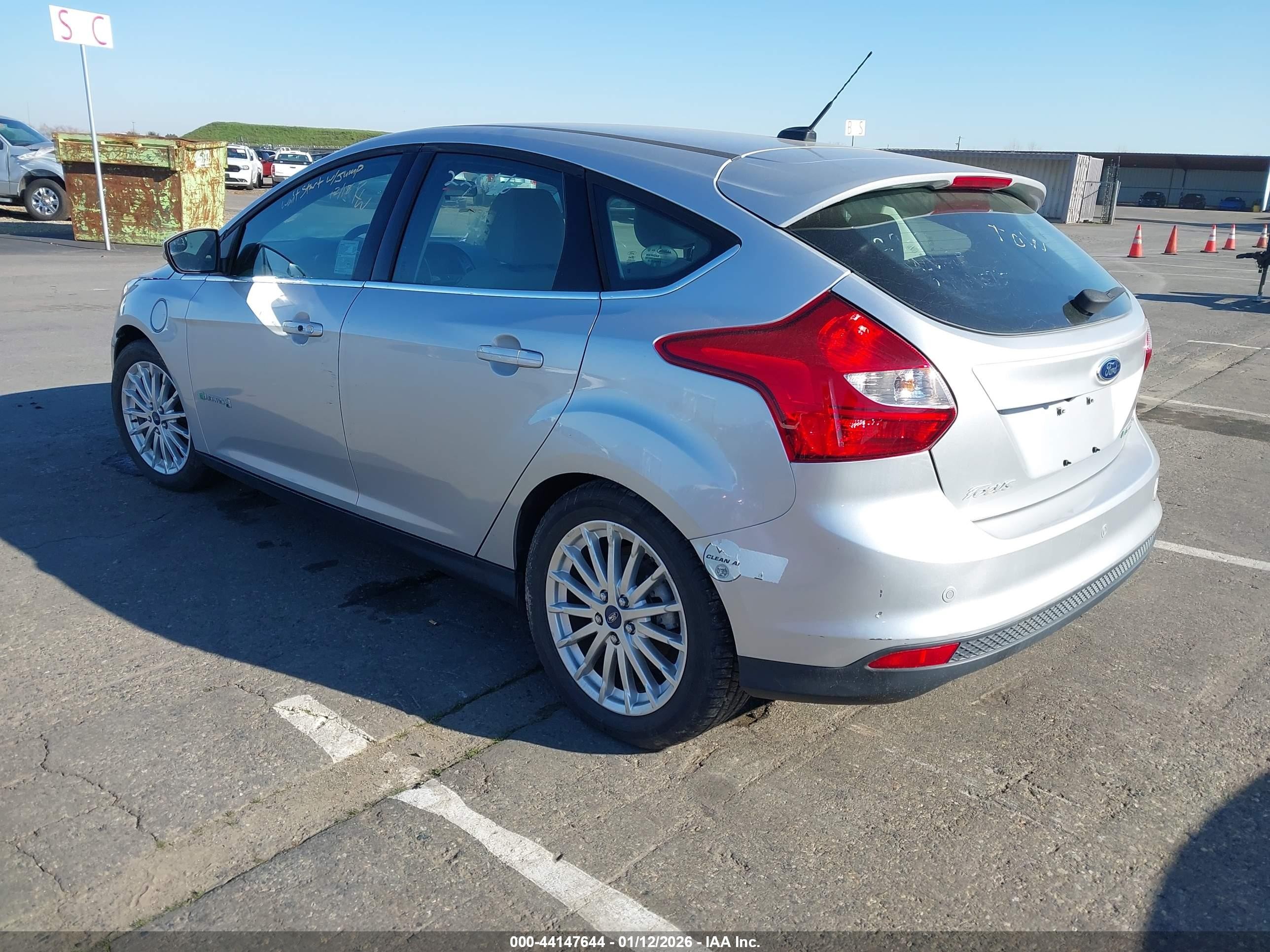 2013 Ford Focus Electric   Gray vin: 1FADP3R42DL292538