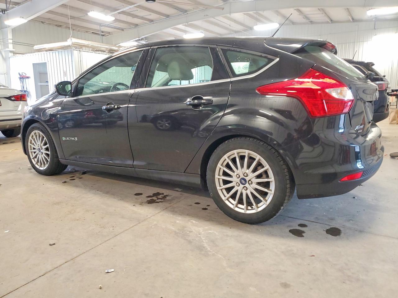 2014 Ford Focus Bev Black vin: 1FADP3R42EL123511
