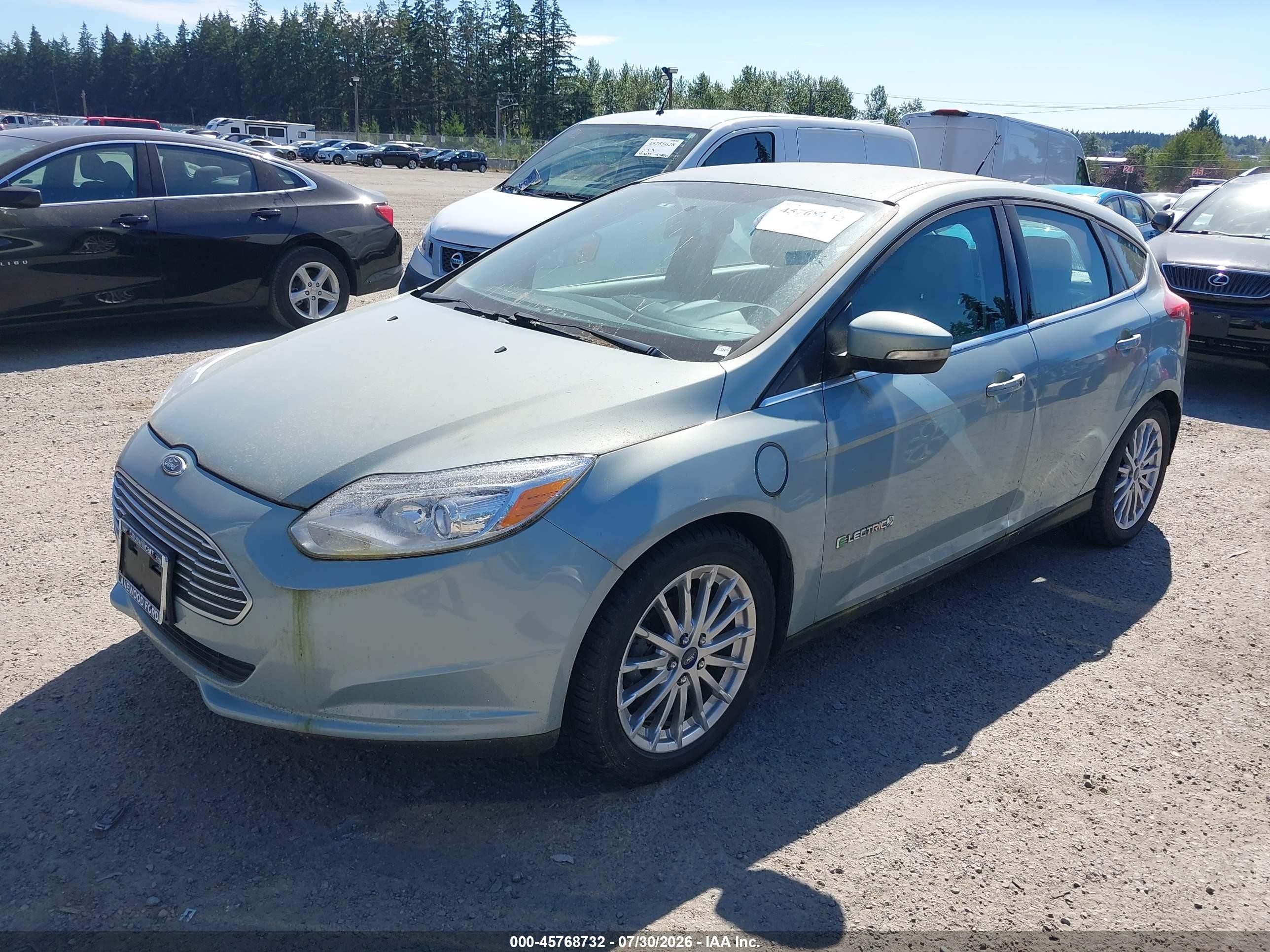 2013 Ford Focus Electric   Silver vin: 1FADP3R45DL280867