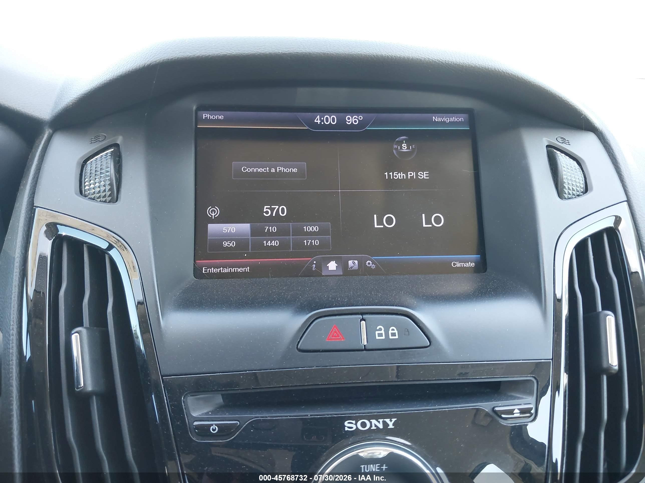2013 Ford Focus Electric   Silver vin: 1FADP3R45DL280867