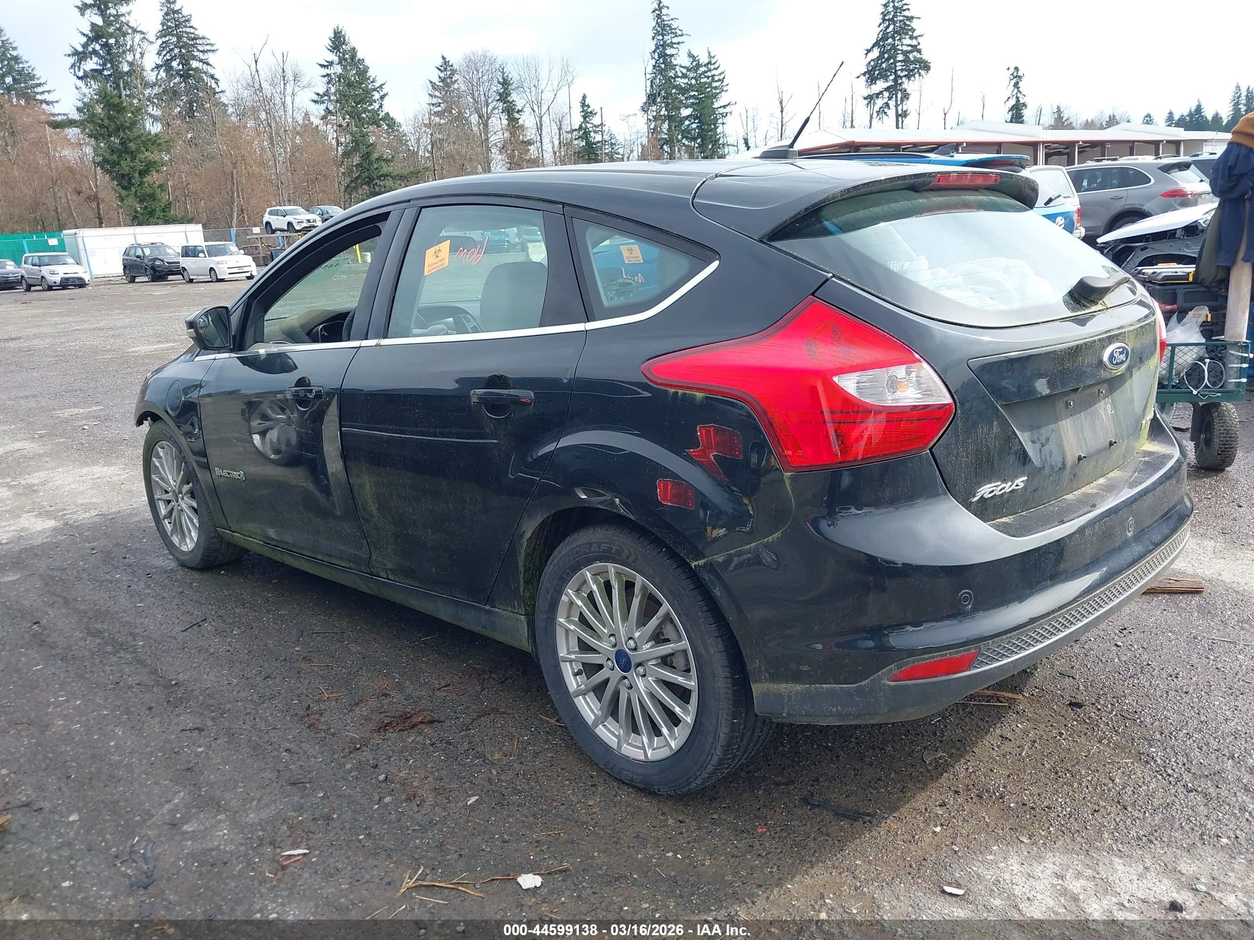 2014 Ford Focus Electric   Black vin: 1FADP3R45EL237924