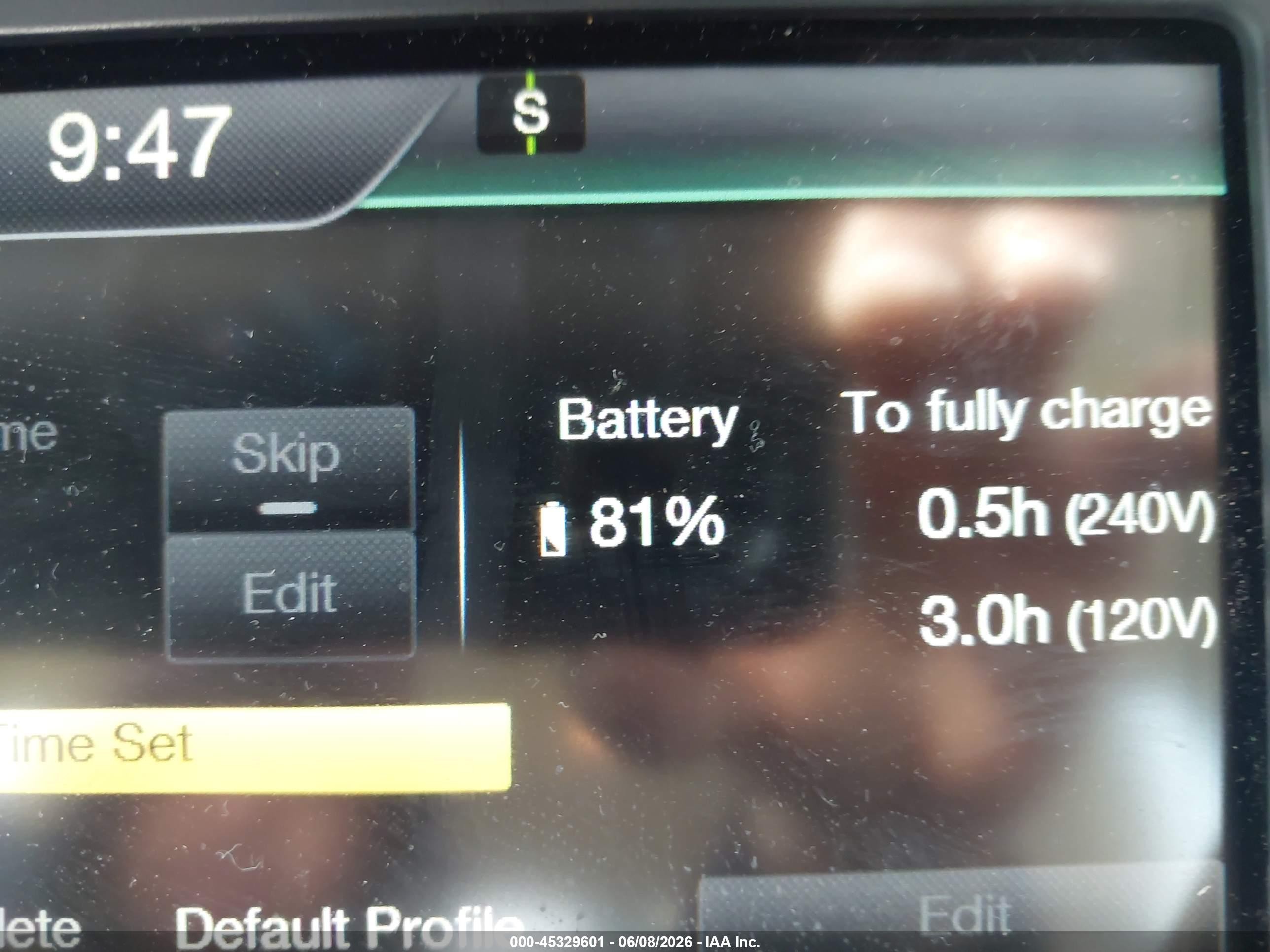 2014 Ford Focus Electric   Silver vin: 1FADP3R45EL249653