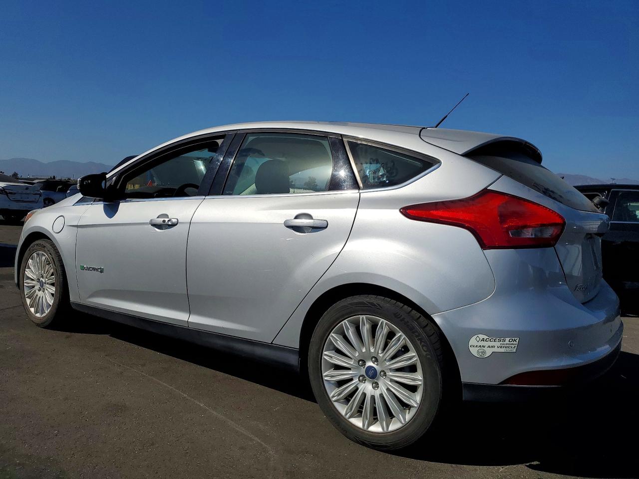 2016 Ford Focus Bev Silver vin: 1FADP3R45GL380018
