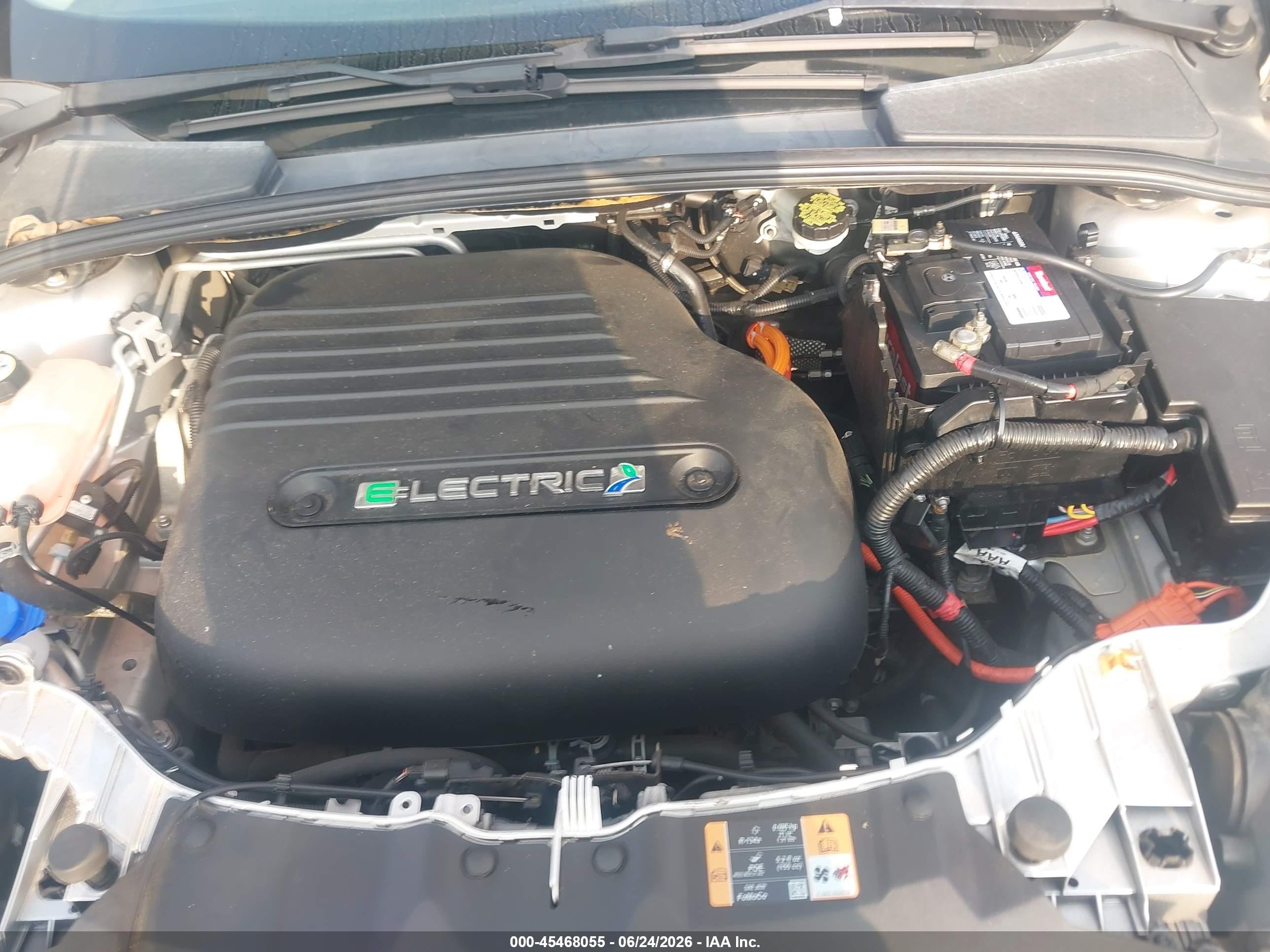 2013 Ford Focus Electric   Silver vin: 1FADP3R46DL335665