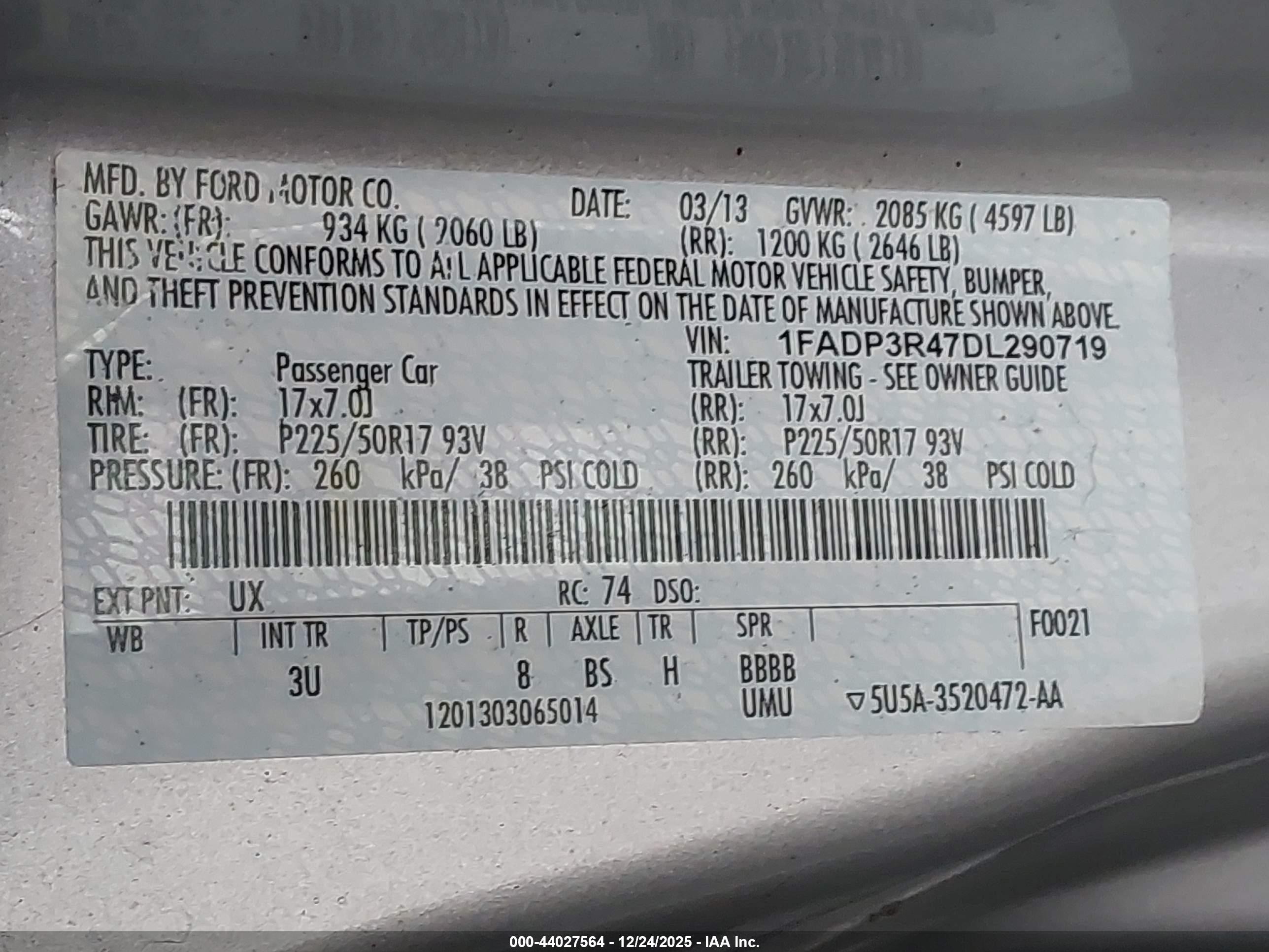 2013 Ford Focus Electric   Silver vin: 1FADP3R47DL290719