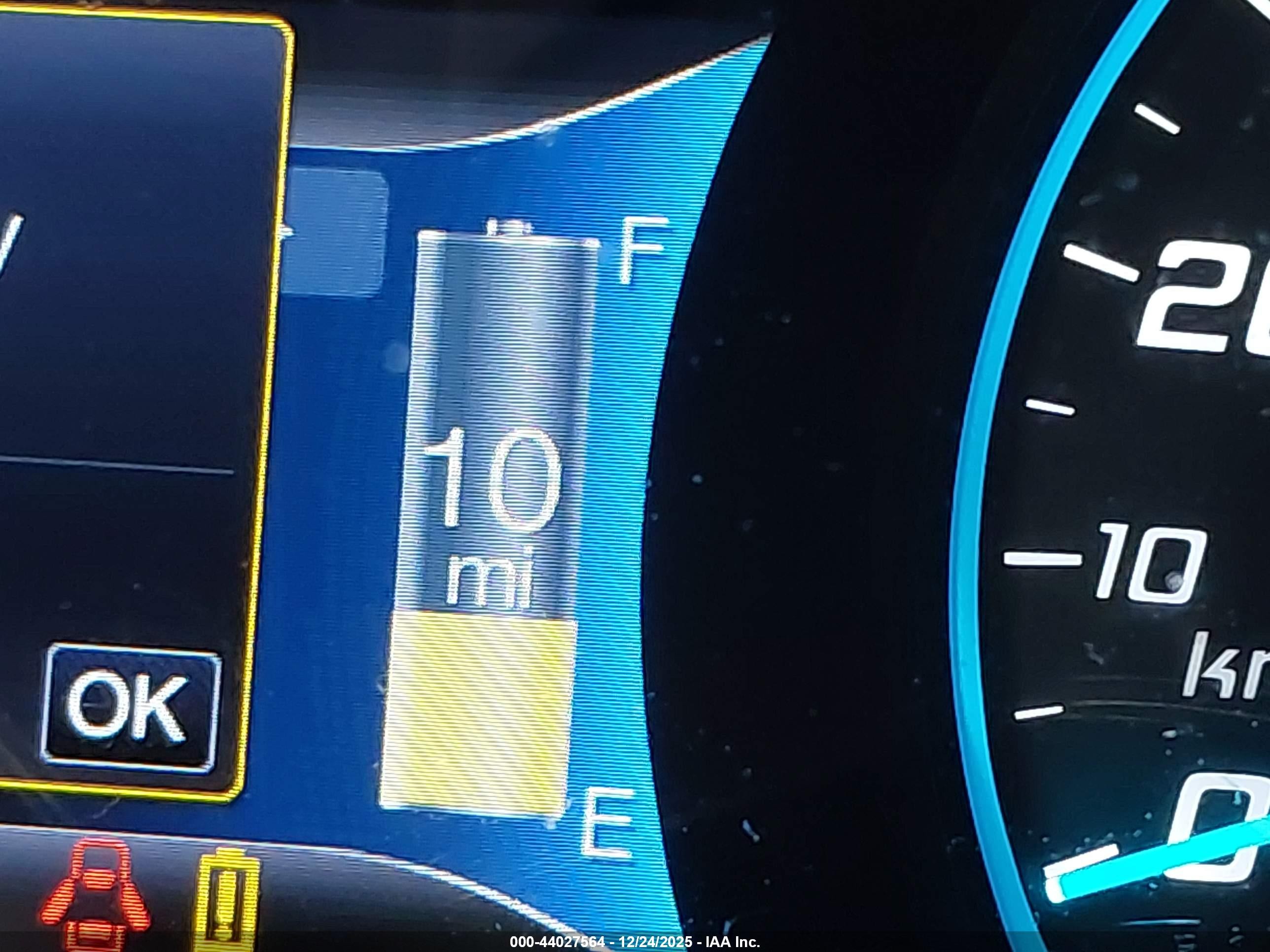 2013 Ford Focus Electric   Silver vin: 1FADP3R47DL290719