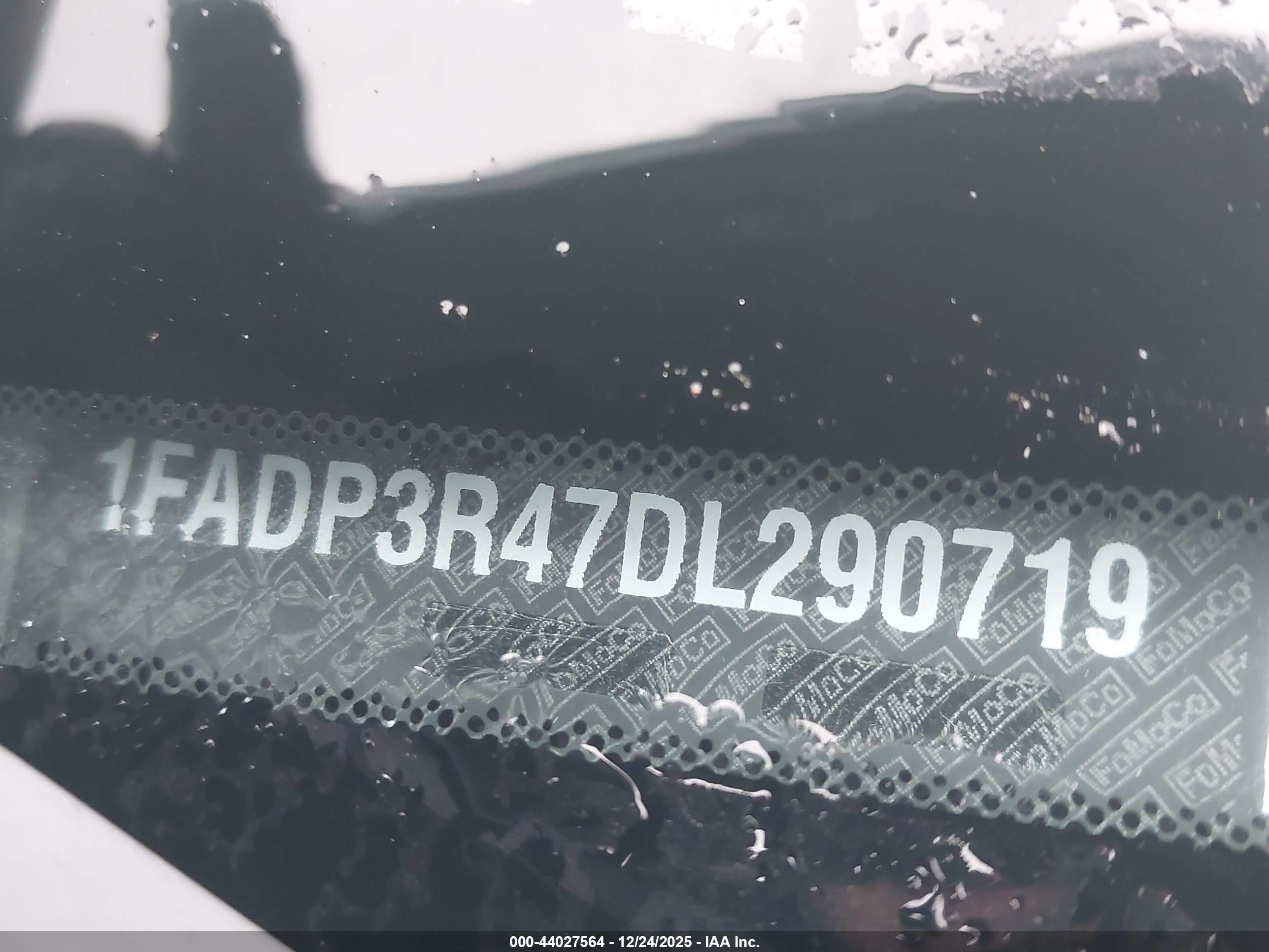 2013 Ford Focus Electric   Silver vin: 1FADP3R47DL290719