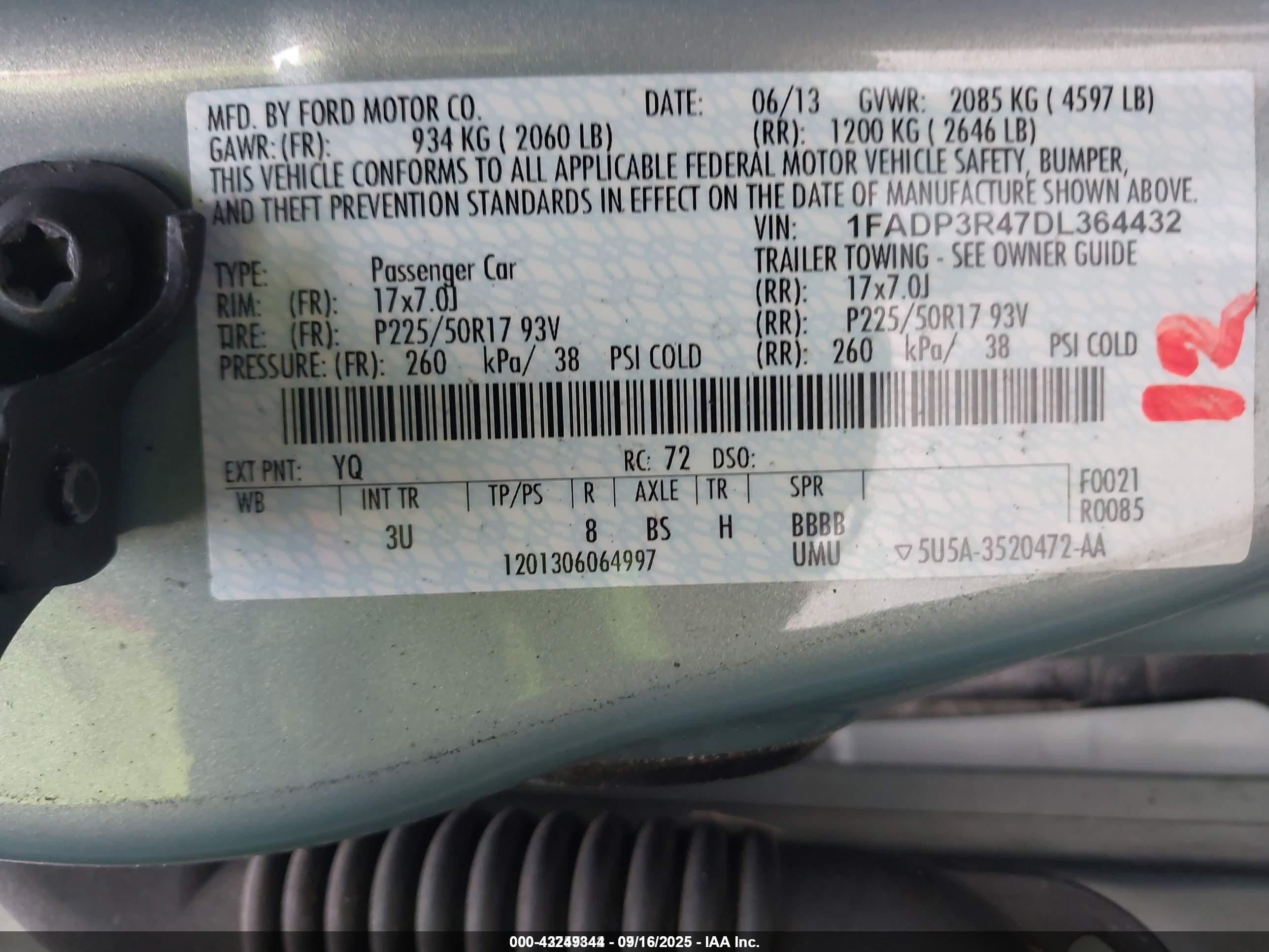 2013 Ford Focus Electric   Teal vin: 1FADP3R47DL364432