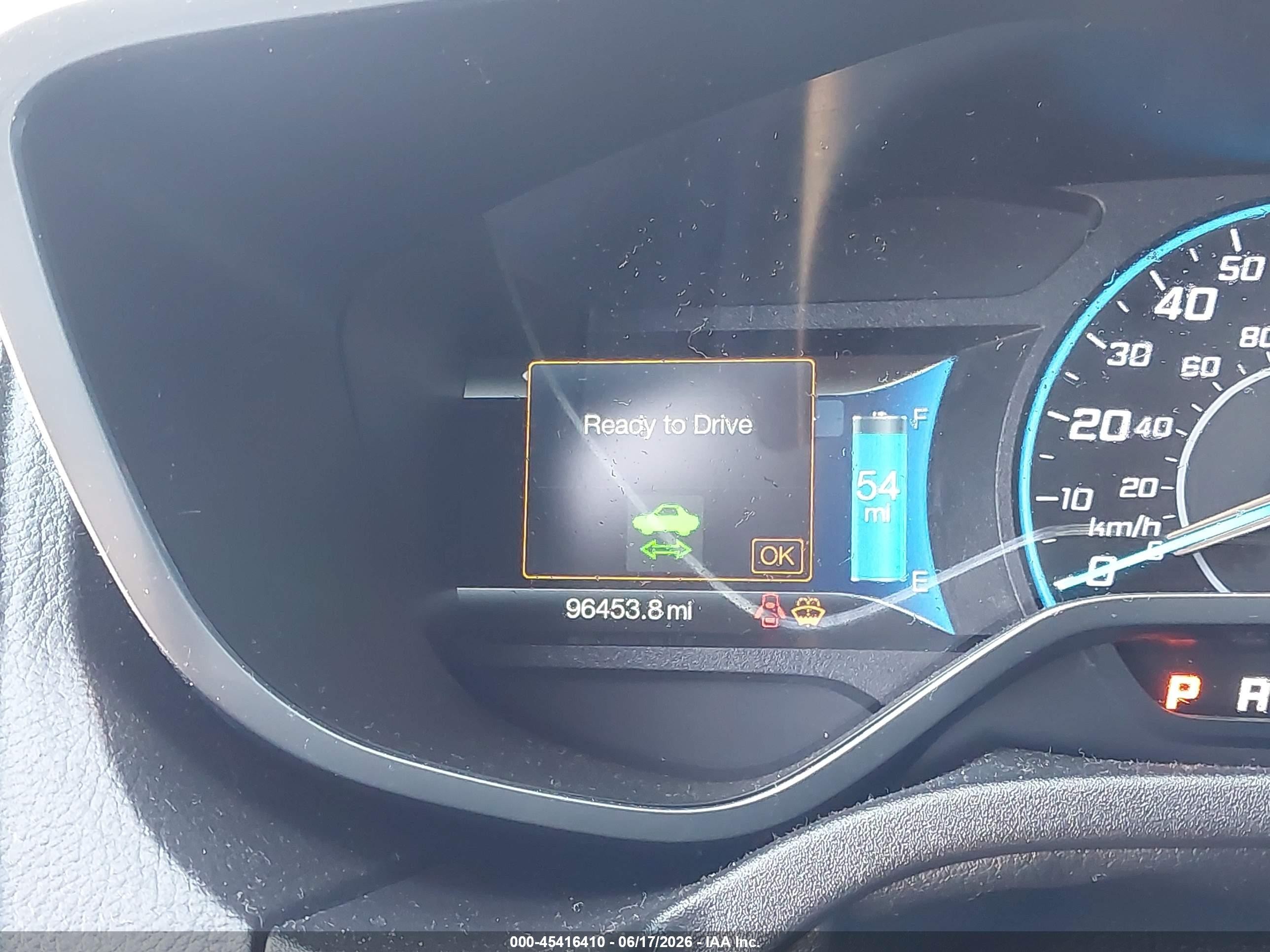 2014 Ford Focus Electric   White vin: 1FADP3R4XEL287329