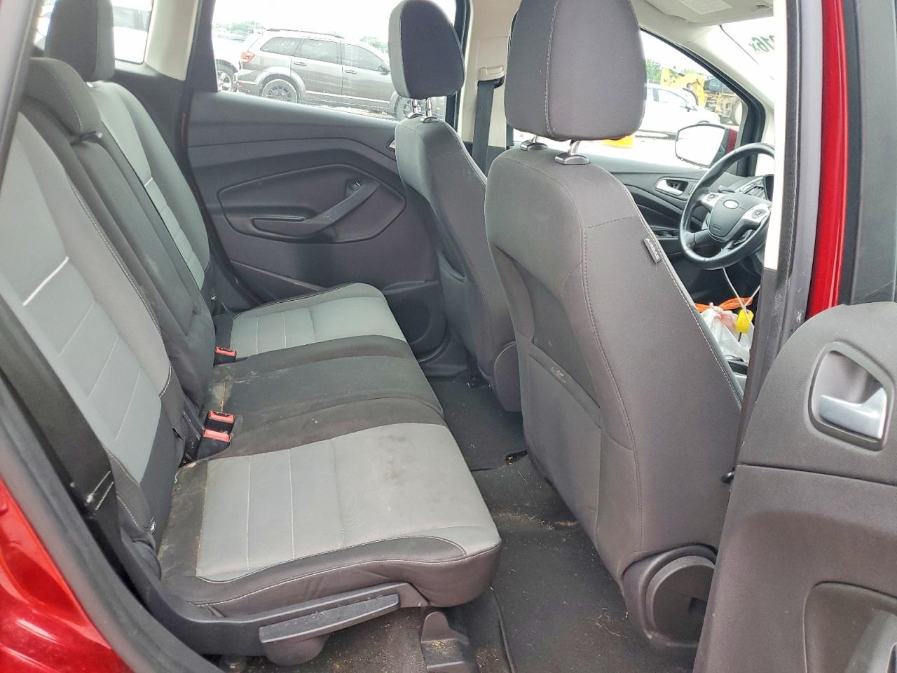 2013 Ford C-max Se Red vin: 1FADP5AU0DL517000