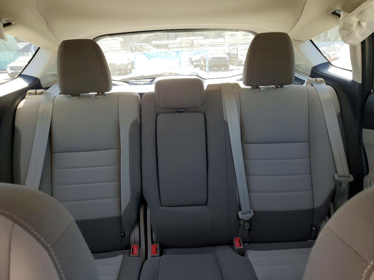 2013 Ford C-max Se Серебряный vin: 1FADP5AU0DL519216