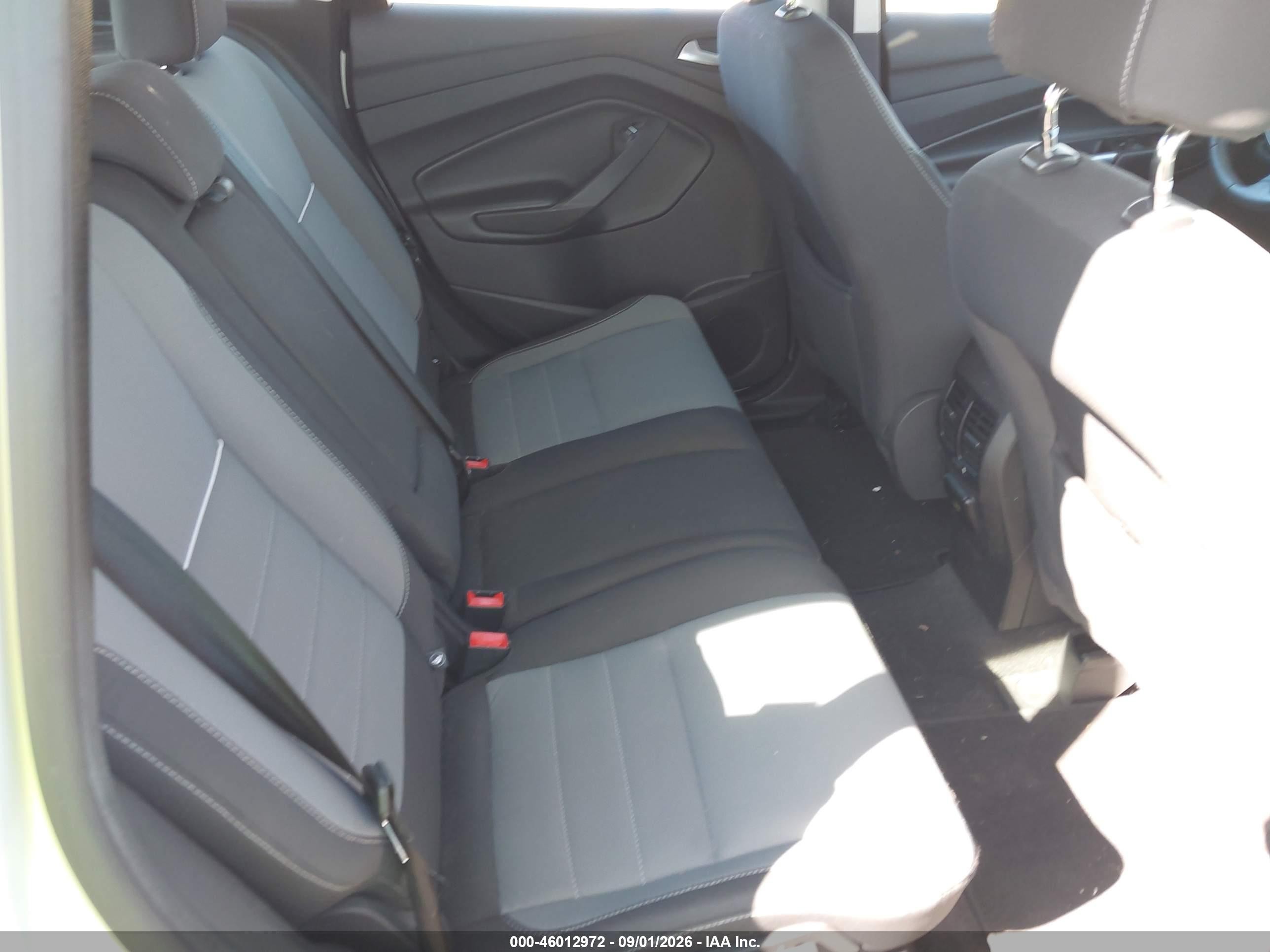 2013 Ford C-max Se White vin: 1FADP5AU0DL528143