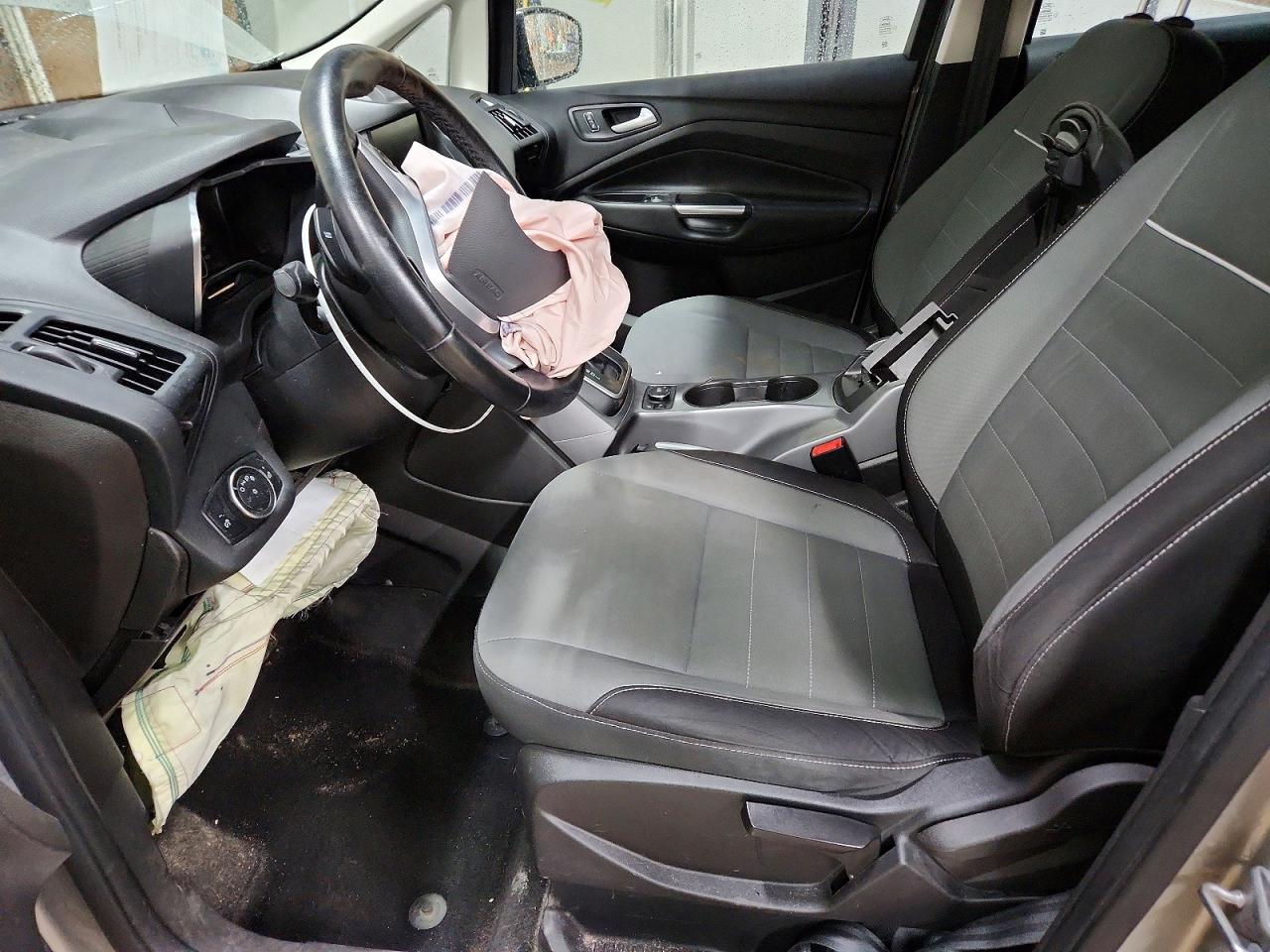 2015 Ford C-max Se Beige vin: 1FADP5AU0FL108658