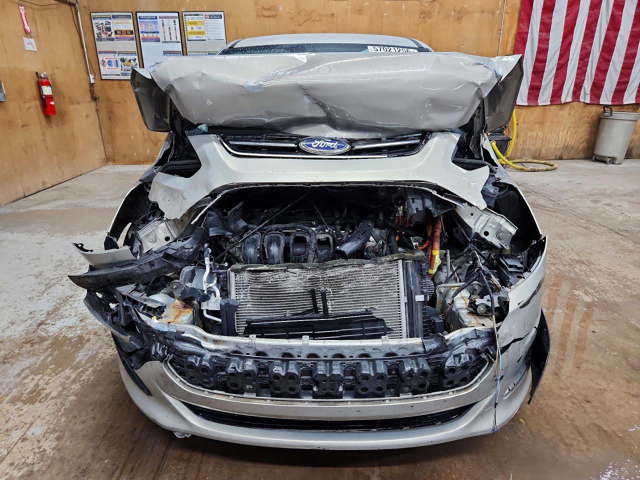 2015 Ford C-max Se Beige vin: 1FADP5AU0FL108658