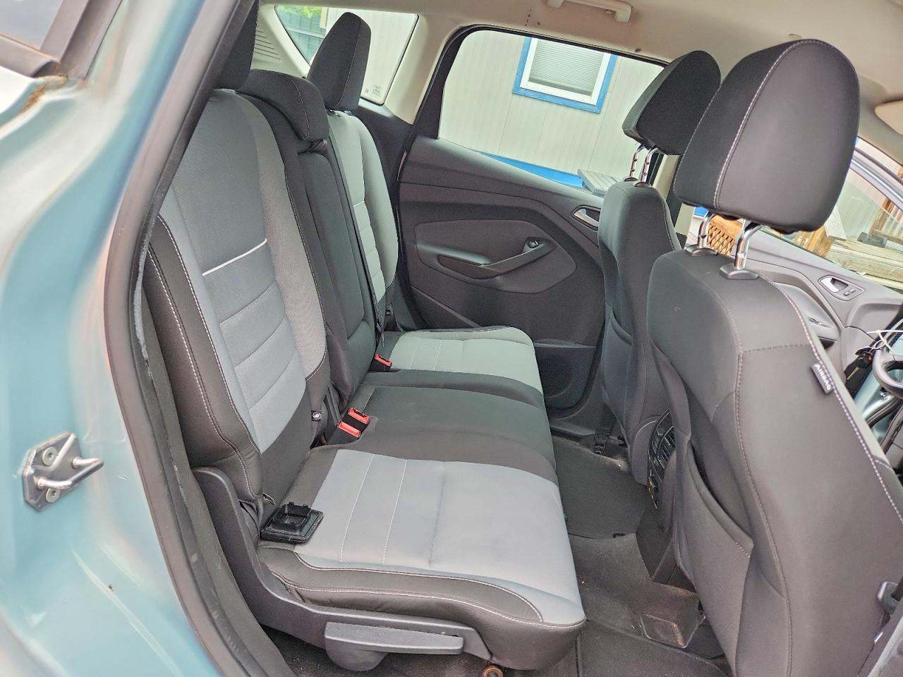 2013 Ford C-max Se Blue vin: 1FADP5AU1DL501419