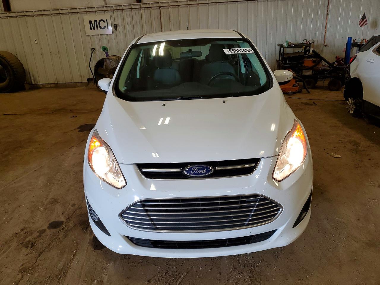2013 Ford C-max Se Белый vin: 1FADP5AU1DL533786