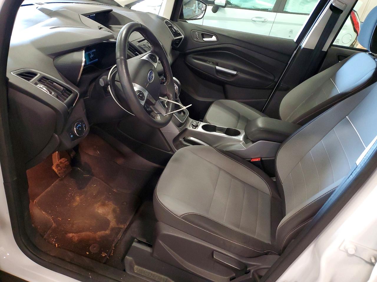 2013 Ford C-max Se Белый vin: 1FADP5AU1DL533786