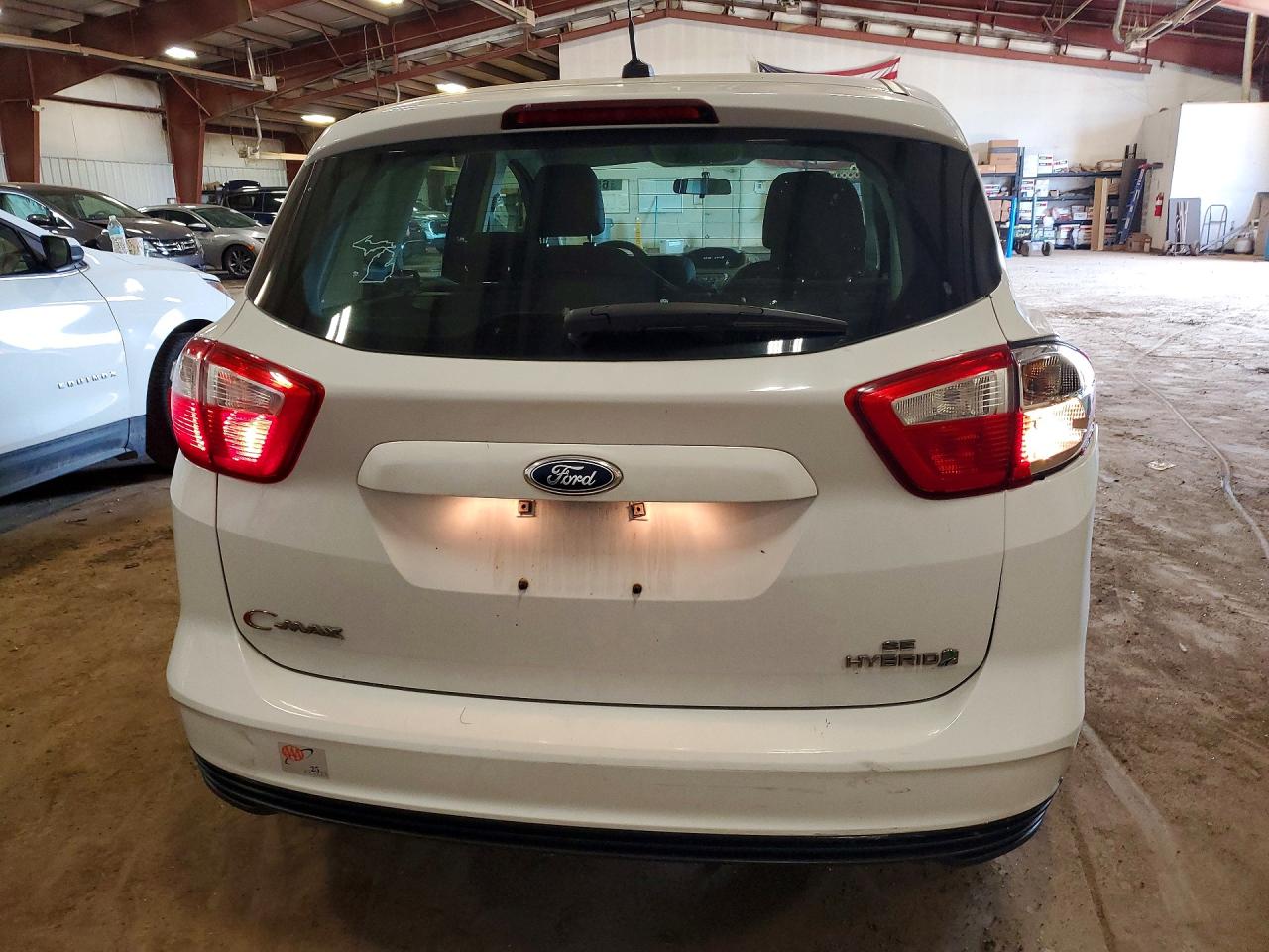 2013 Ford C-max Se Белый vin: 1FADP5AU1DL533786