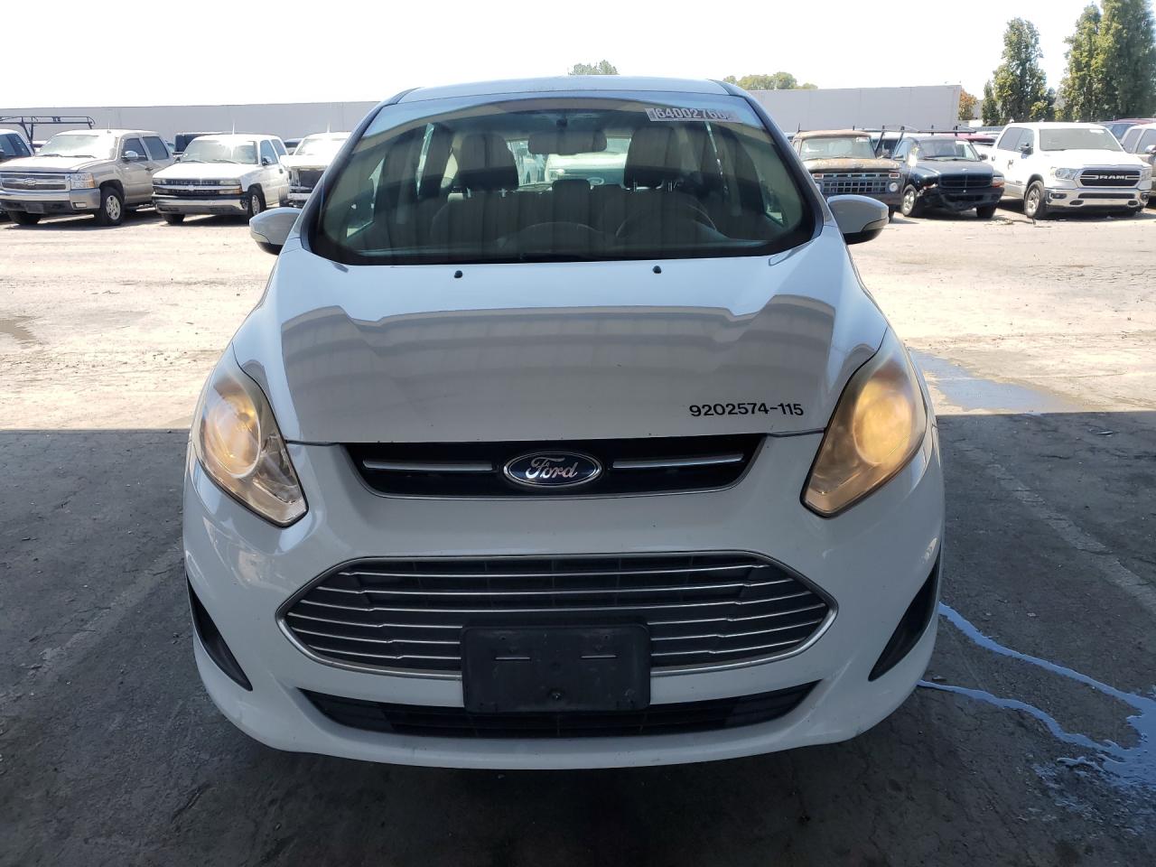 2015 Ford C-max Se White vin: 1FADP5AU1FL101167 Damage: Hood, Chipped, 6