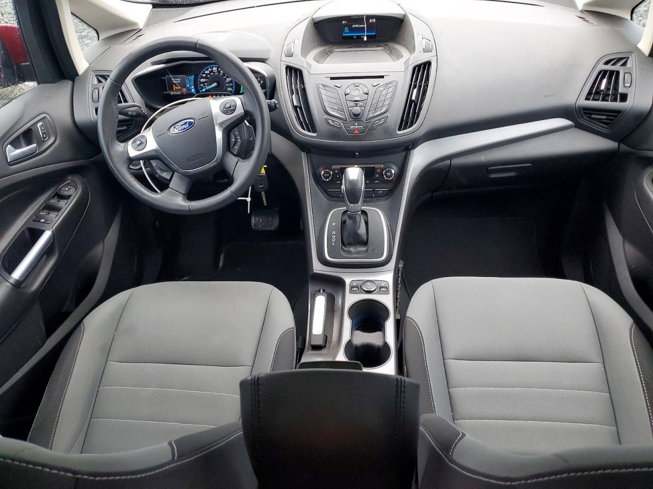 2015 Ford C-max Se Red vin: 1FADP5AU1FL108328