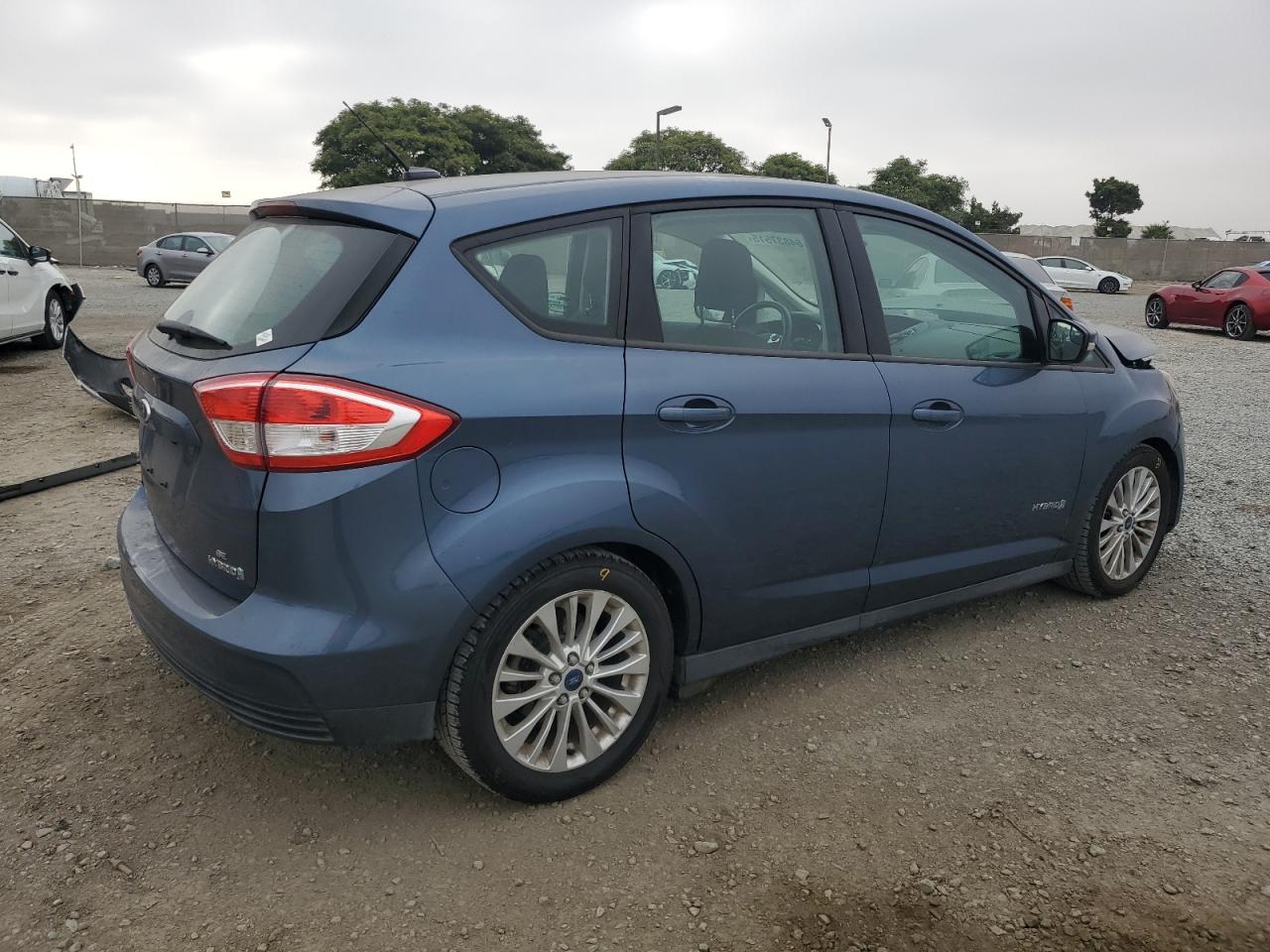 2018 Ford C-max Se   Blue vin: 1FADP5AU1JL106068