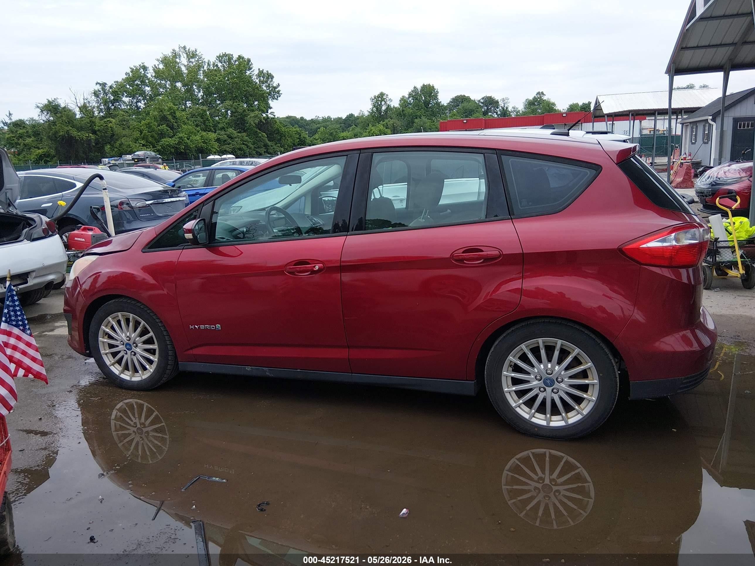 2013 Ford C-max Hybrid Se Red vin: 1FADP5AU2DL526801