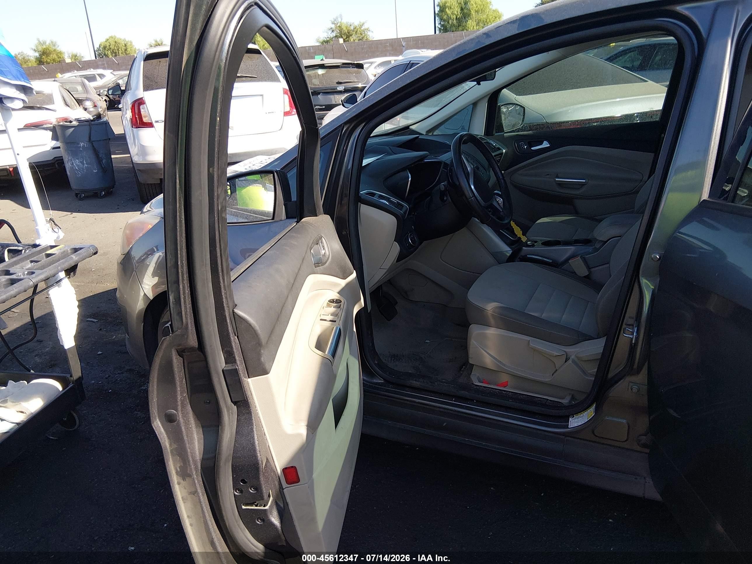 2013 Ford C-max Hybrid Se Gray vin: 1FADP5AU2DL536292