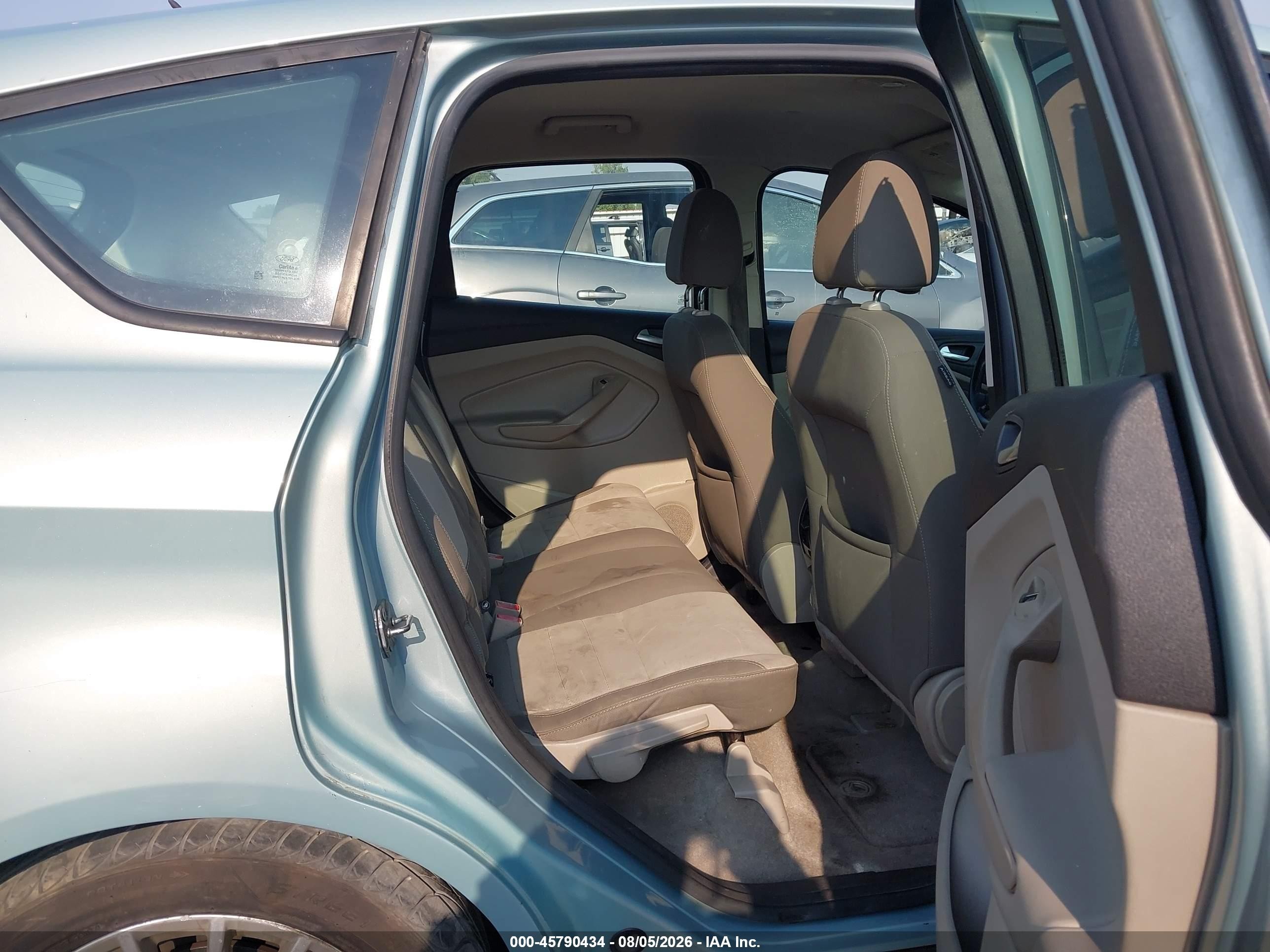2013 Ford C-max Hybrid Se Light Blue vin: 1FADP5AU2DL539516