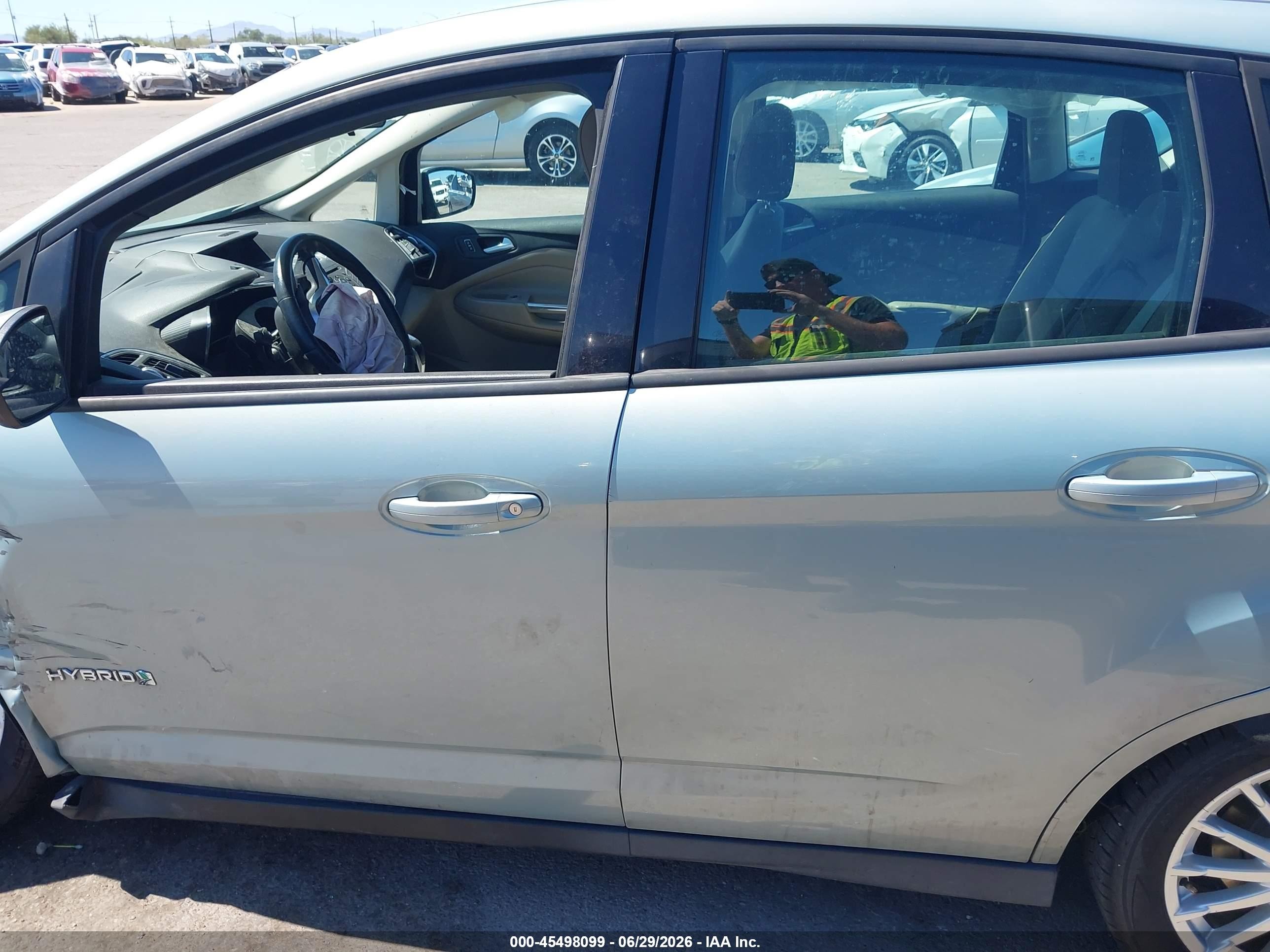 2013 Ford C-max Hybrid Se Silver vin: 1FADP5AU2DL541637