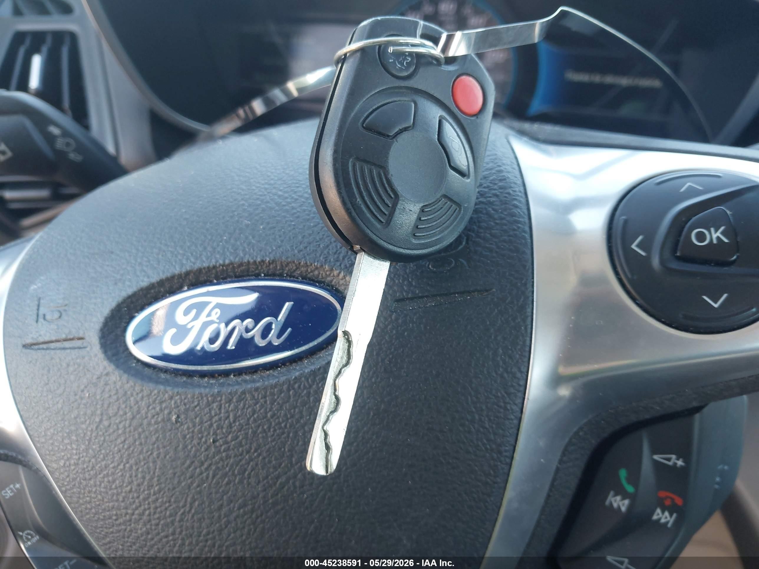 2014 Ford C-max Hybrid Se Silver vin: 1FADP5AU2EL519400