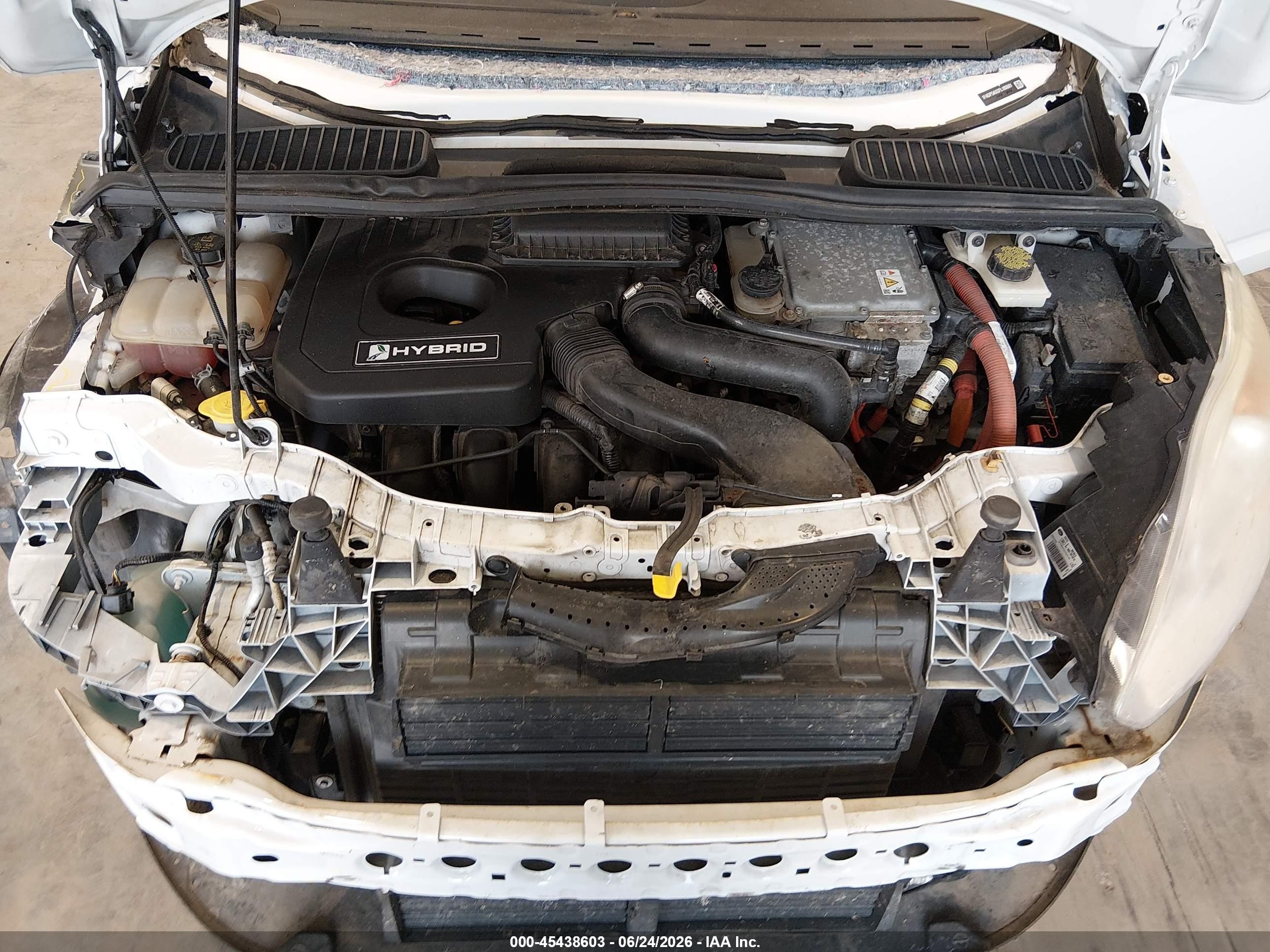 2015 Ford C-max Hybrid Se Белый vin: 1FADP5AU2FL105681