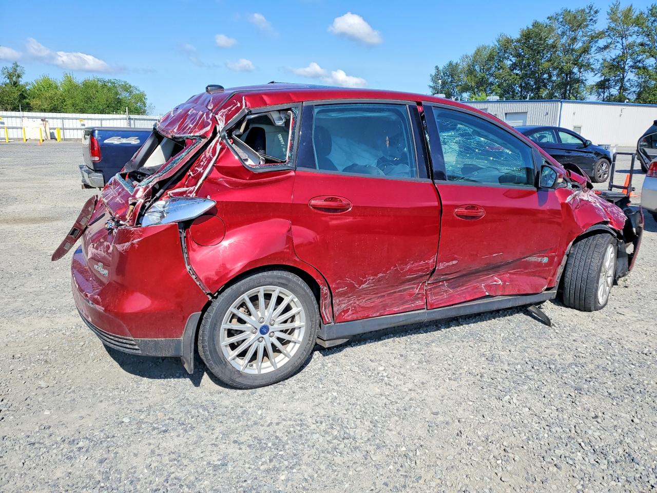 2015 Ford C-max Se Red vin: 1FADP5AU2FL116034