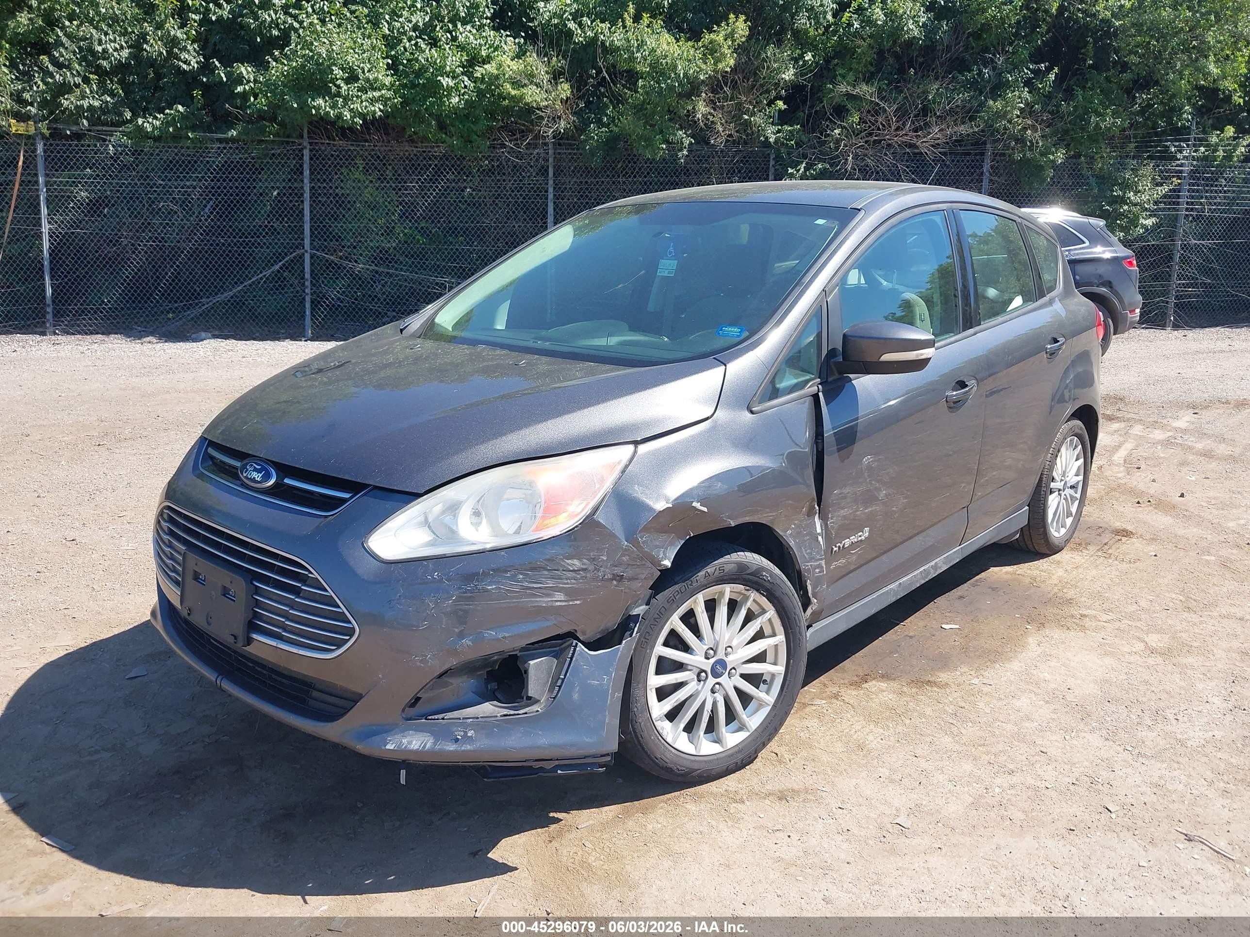 2015 Ford C-max Hybrid Se Gray vin: 1FADP5AU2FL117569