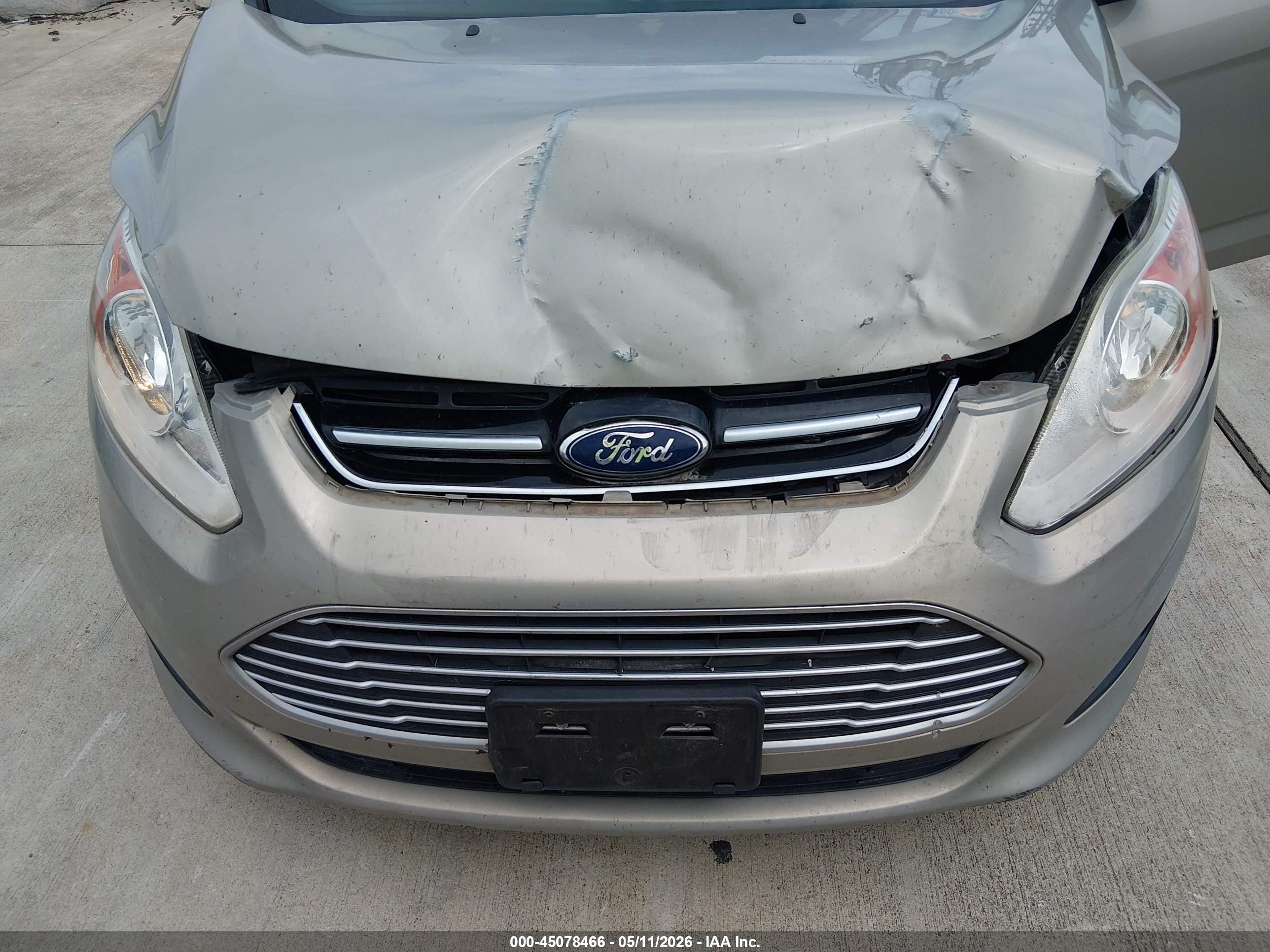 2015 Ford C-max Hybrid Se Beige vin: 1FADP5AU2FL117605