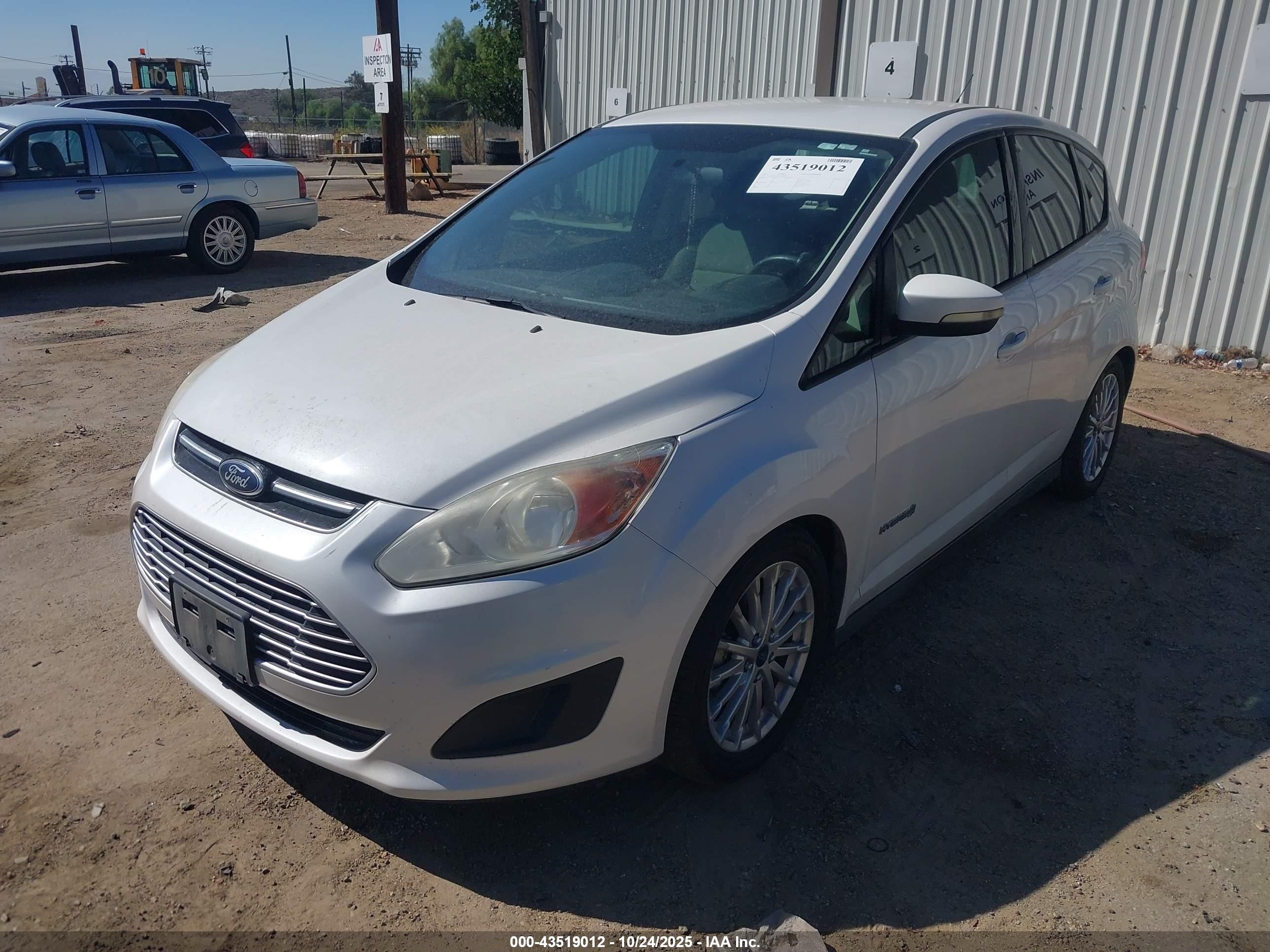 2013 Ford C-max Hybrid Se White vin: 1FADP5AU3DL502099