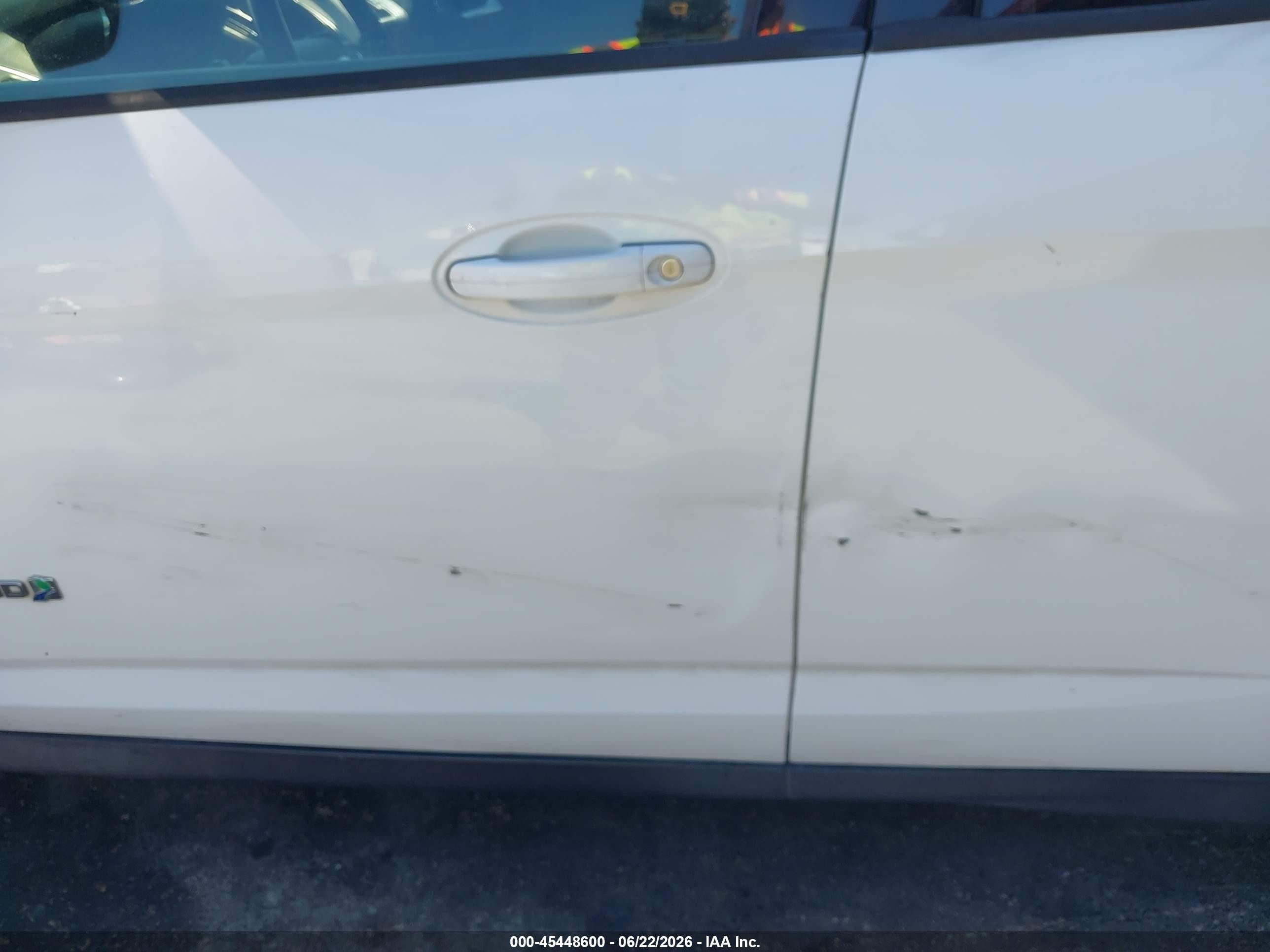 2013 Ford C-max Hybrid Se White vin: 1FADP5AU3DL511773