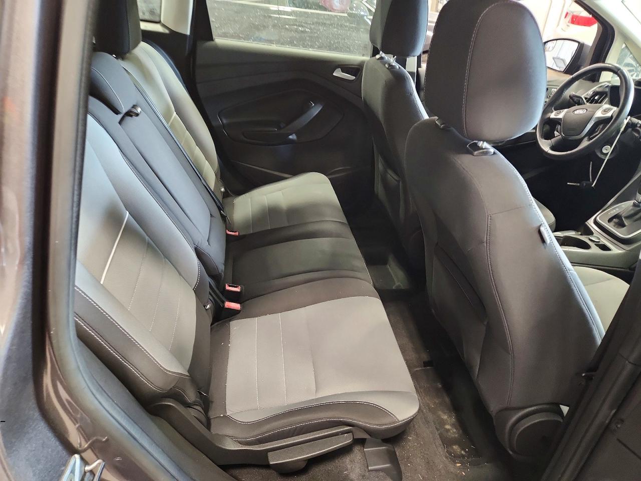 2013 Ford C-max Se Gray vin: 1FADP5AU3DL519582