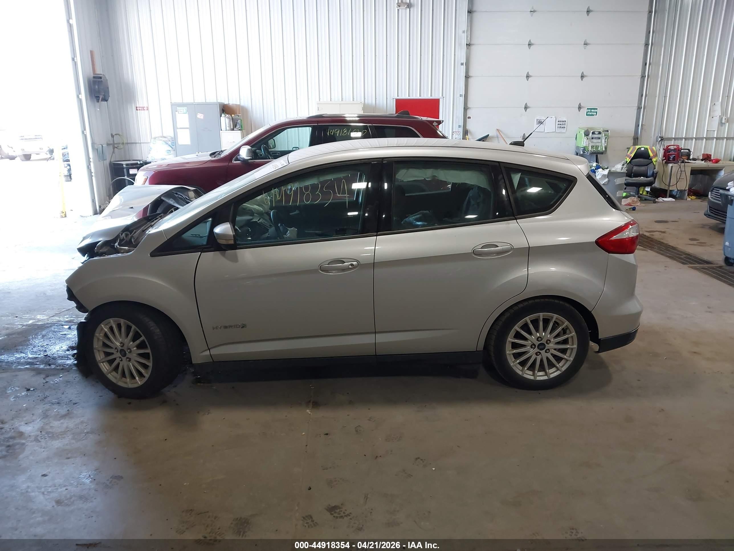 2016 Ford C-max Hybrid Se Silver vin: 1FADP5AU3GL109062