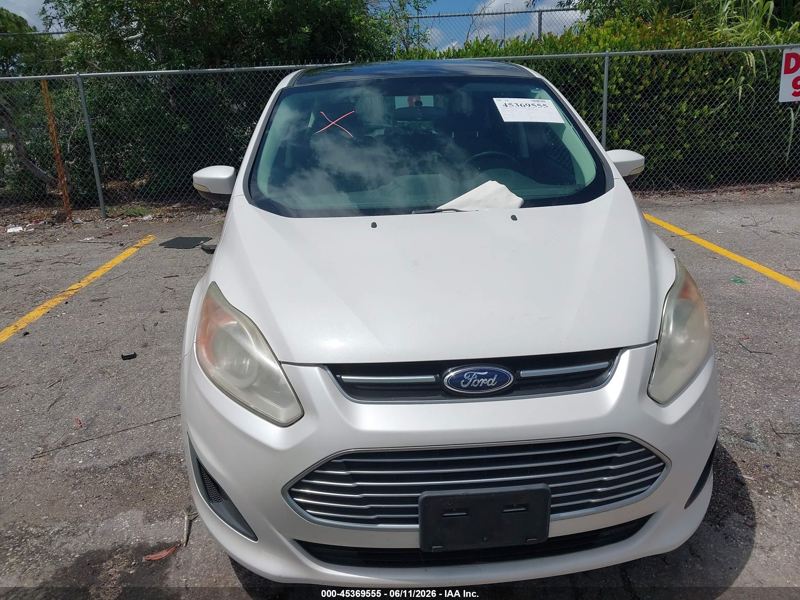 2013 Ford C-max Hybrid Se Белый vin: 1FADP5AU4DL517324