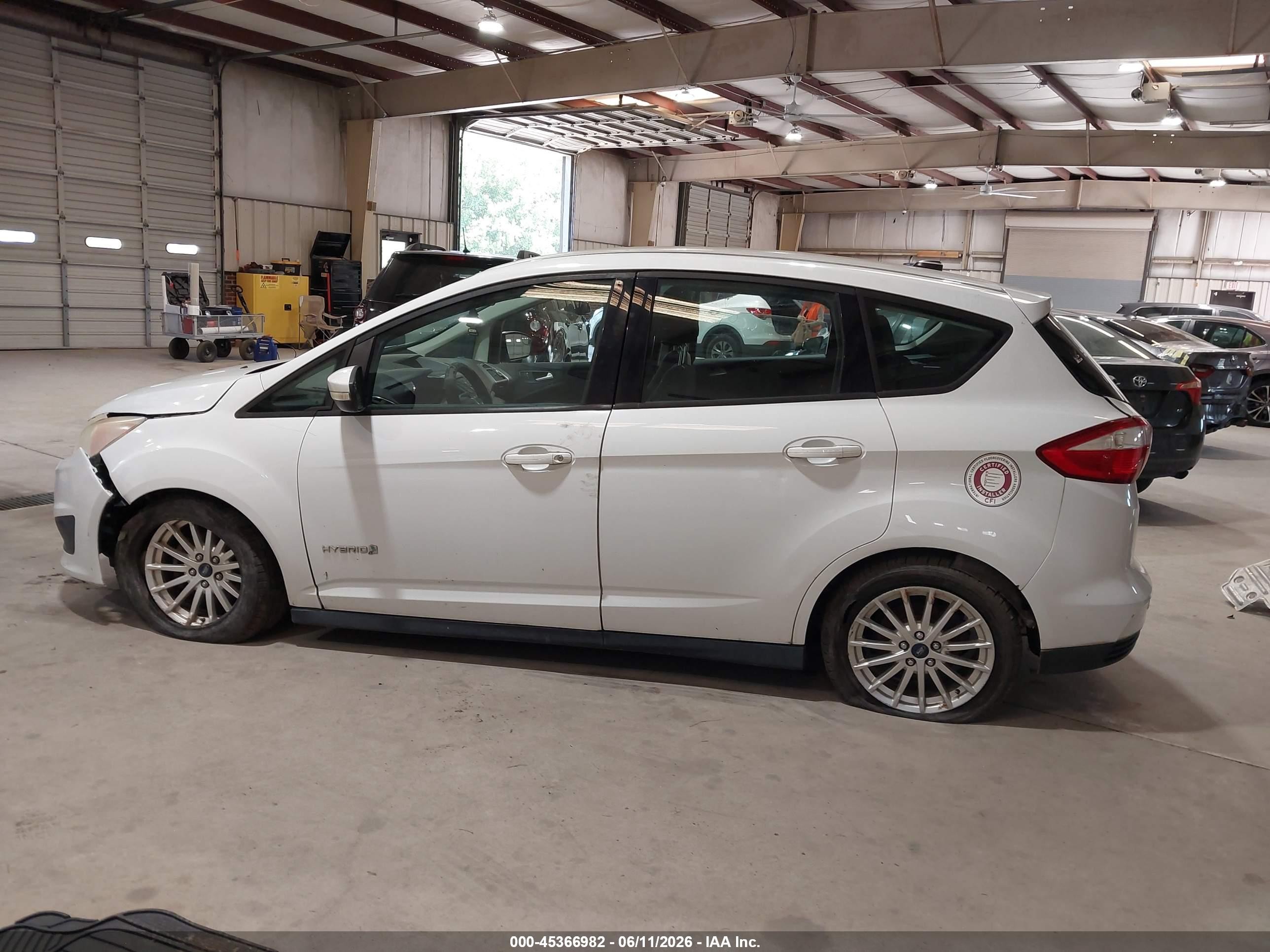 2013 Ford C-max Hybrid Se White vin: 1FADP5AU4DL556575