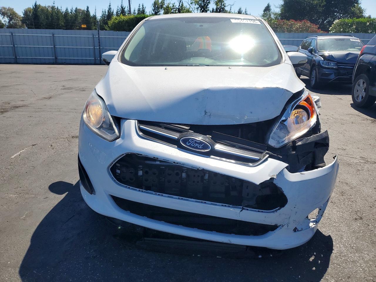 2013 Ford C-max Se White vin: 1FADP5AU4DL556673