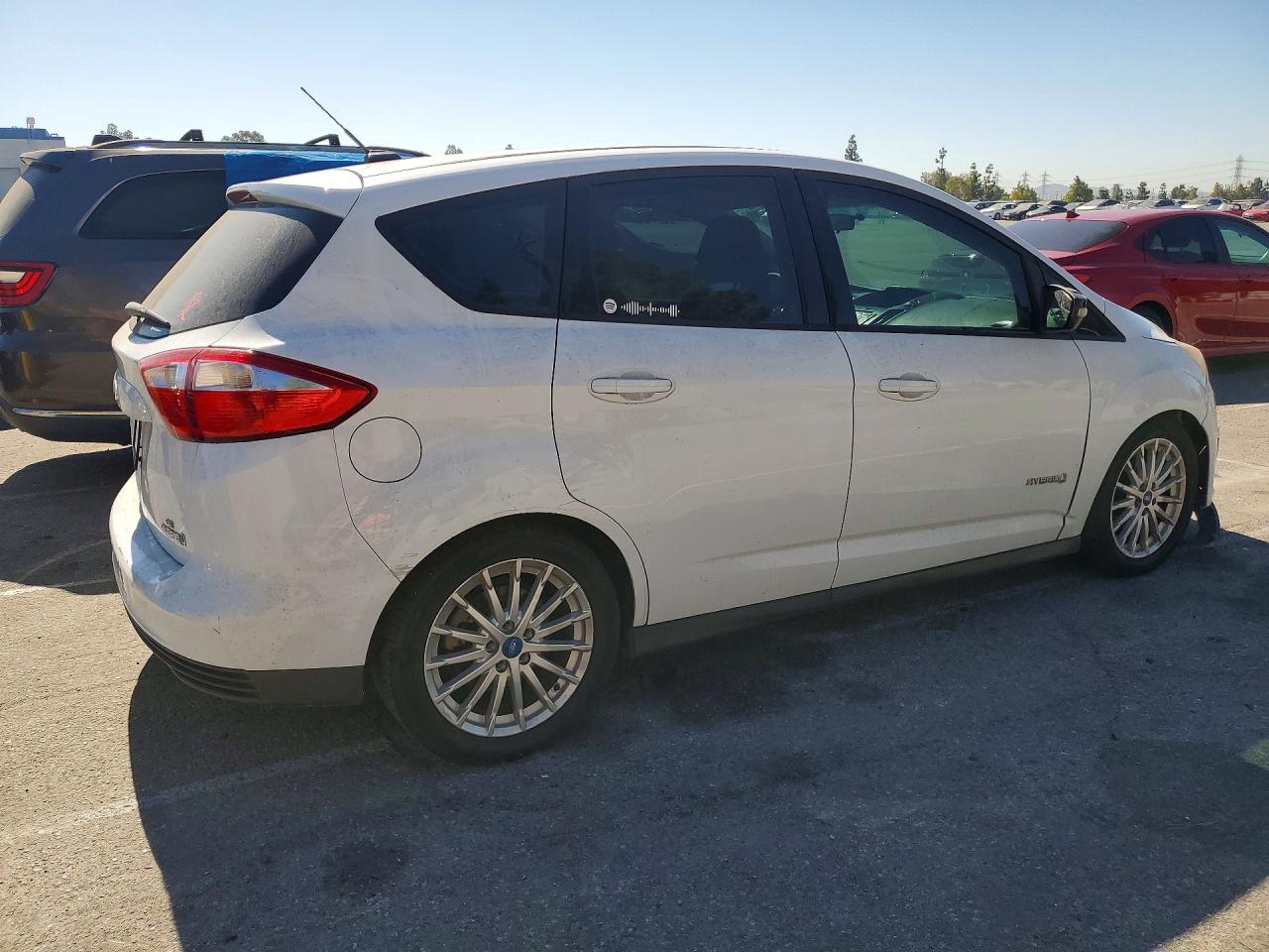 2013 Ford C-max Se White vin: 1FADP5AU4DL556978